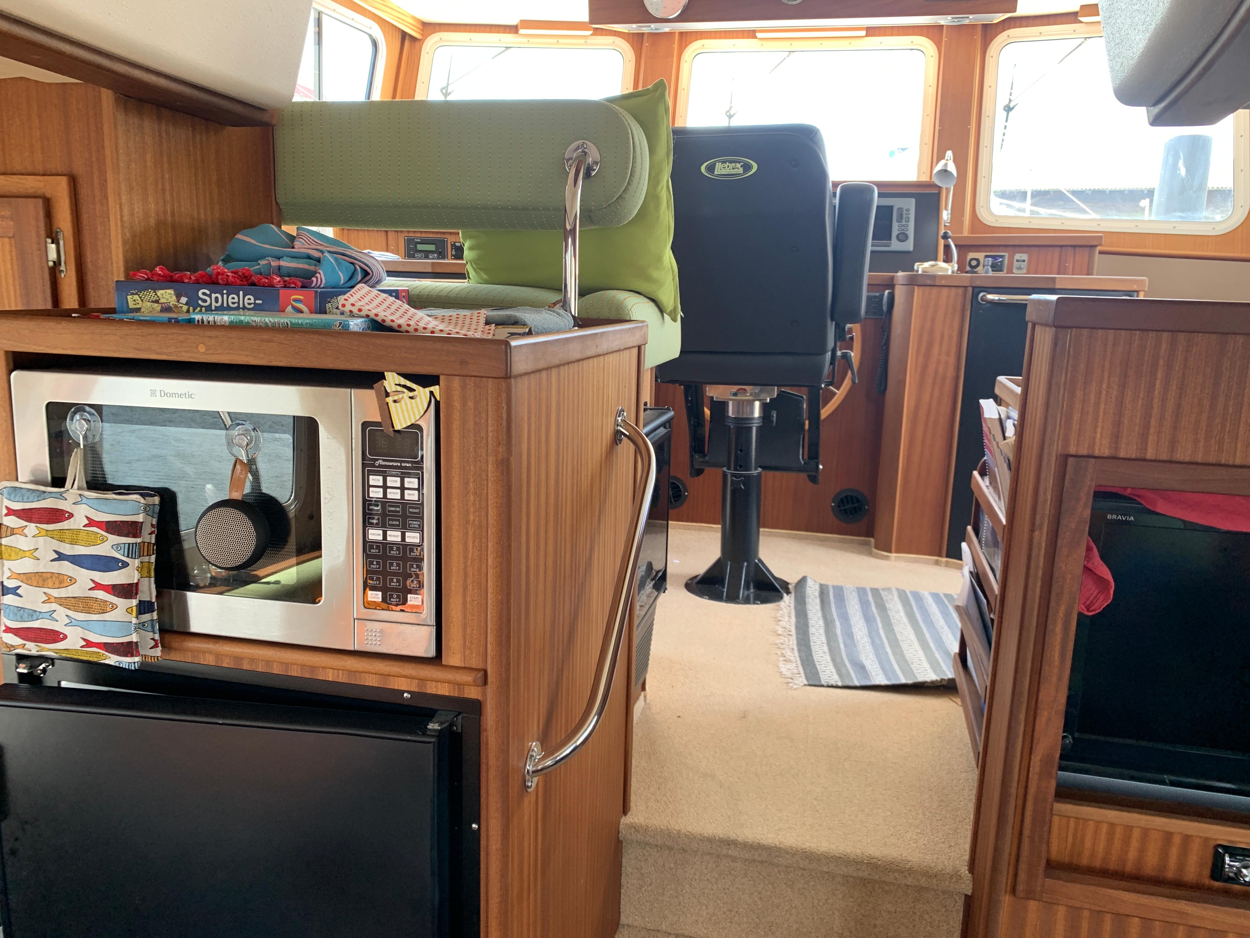 2010 American Tug 41 photo 13