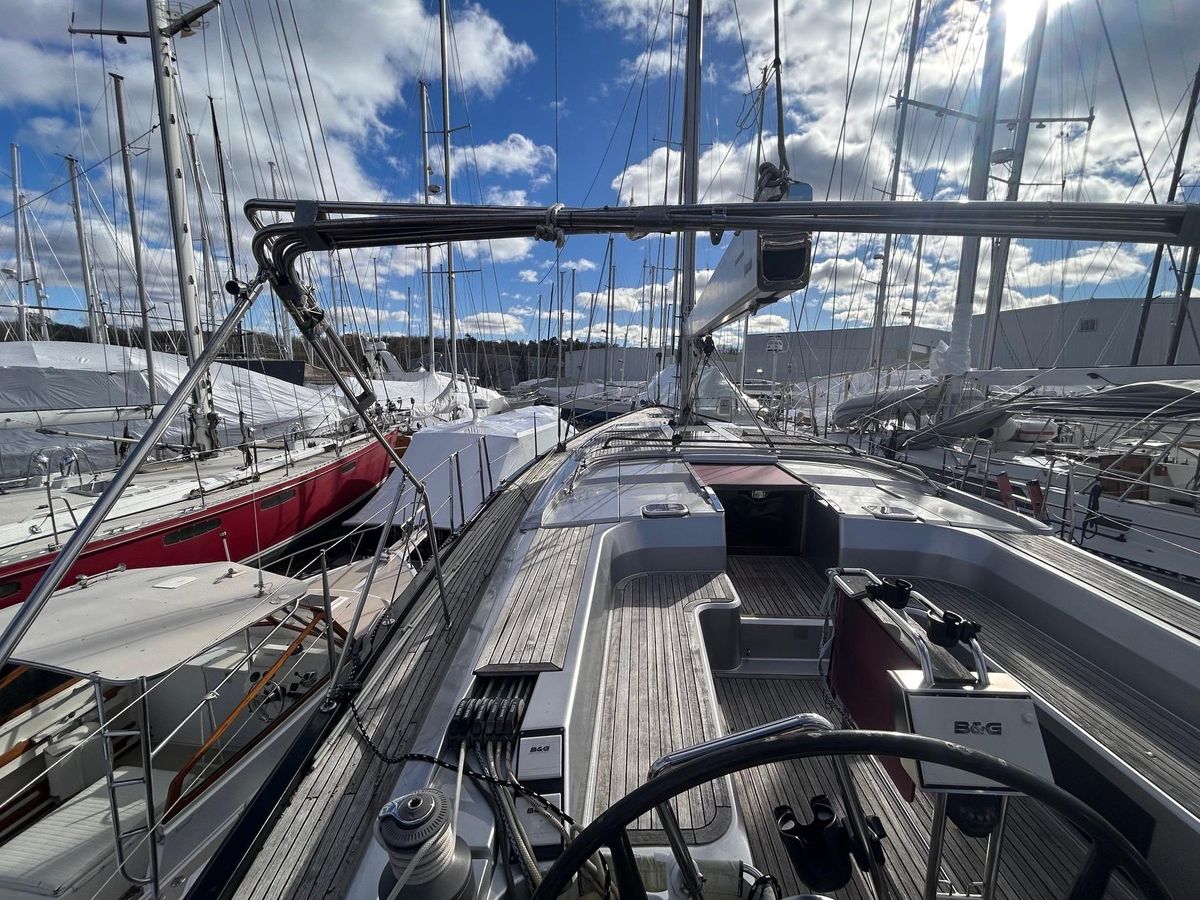 2010 Hanse 545 photo 11