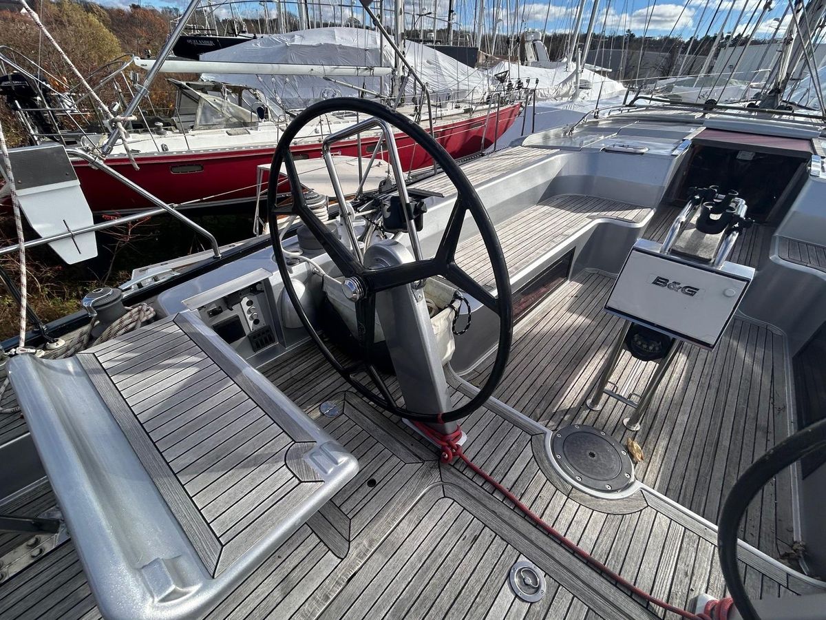 2010 Hanse 545 photo 12