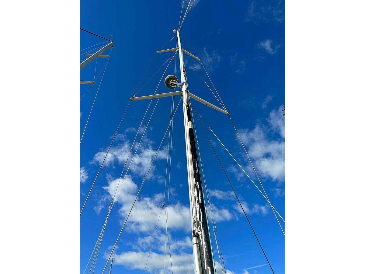 2010 Hanse 545 photo 15