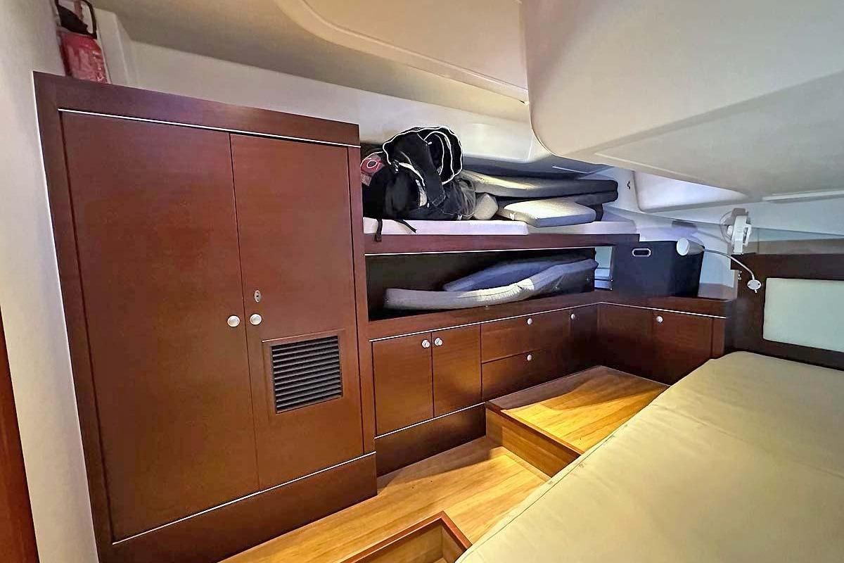 2010 Hanse 545 photo 22