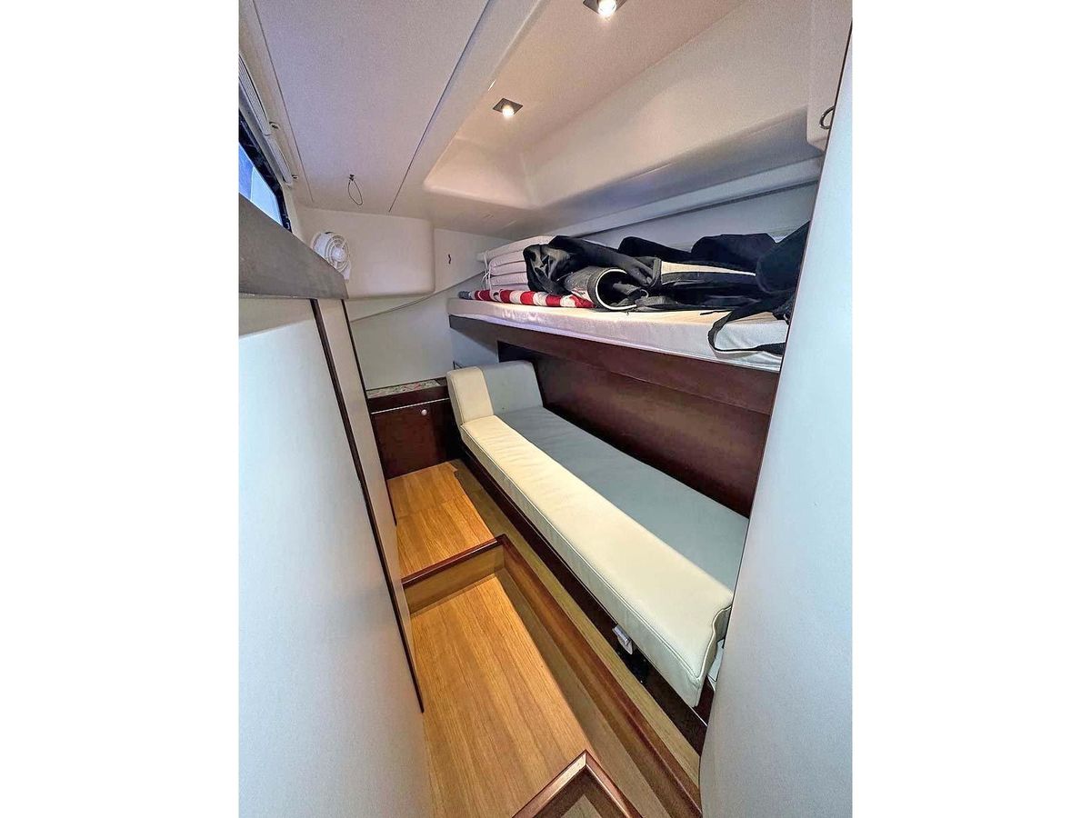 2010 Hanse 545 photo 28