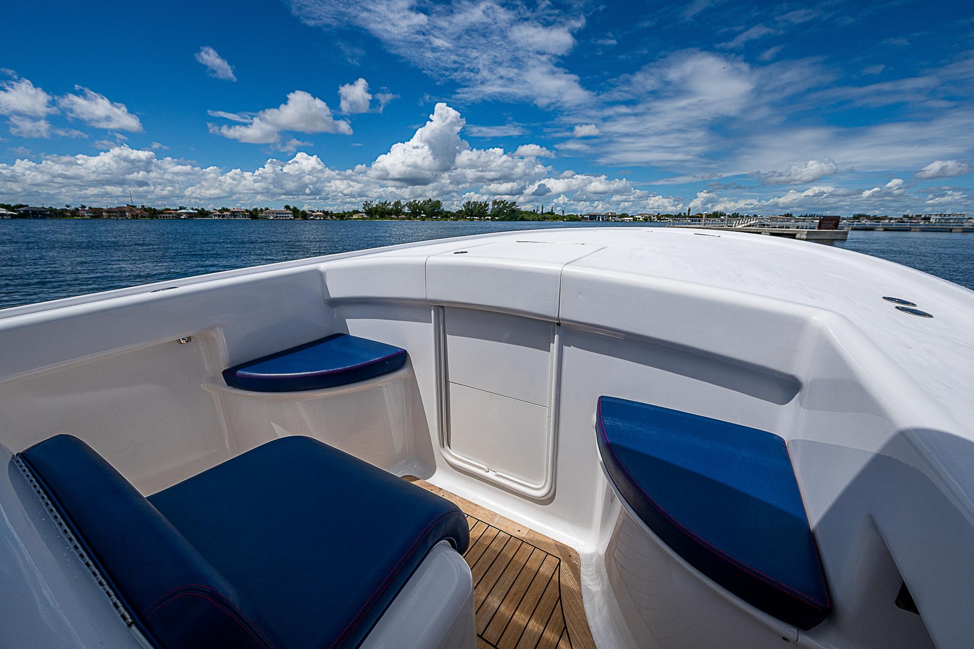 2011 Winter Custom Yachts Custom Carolina photo 11