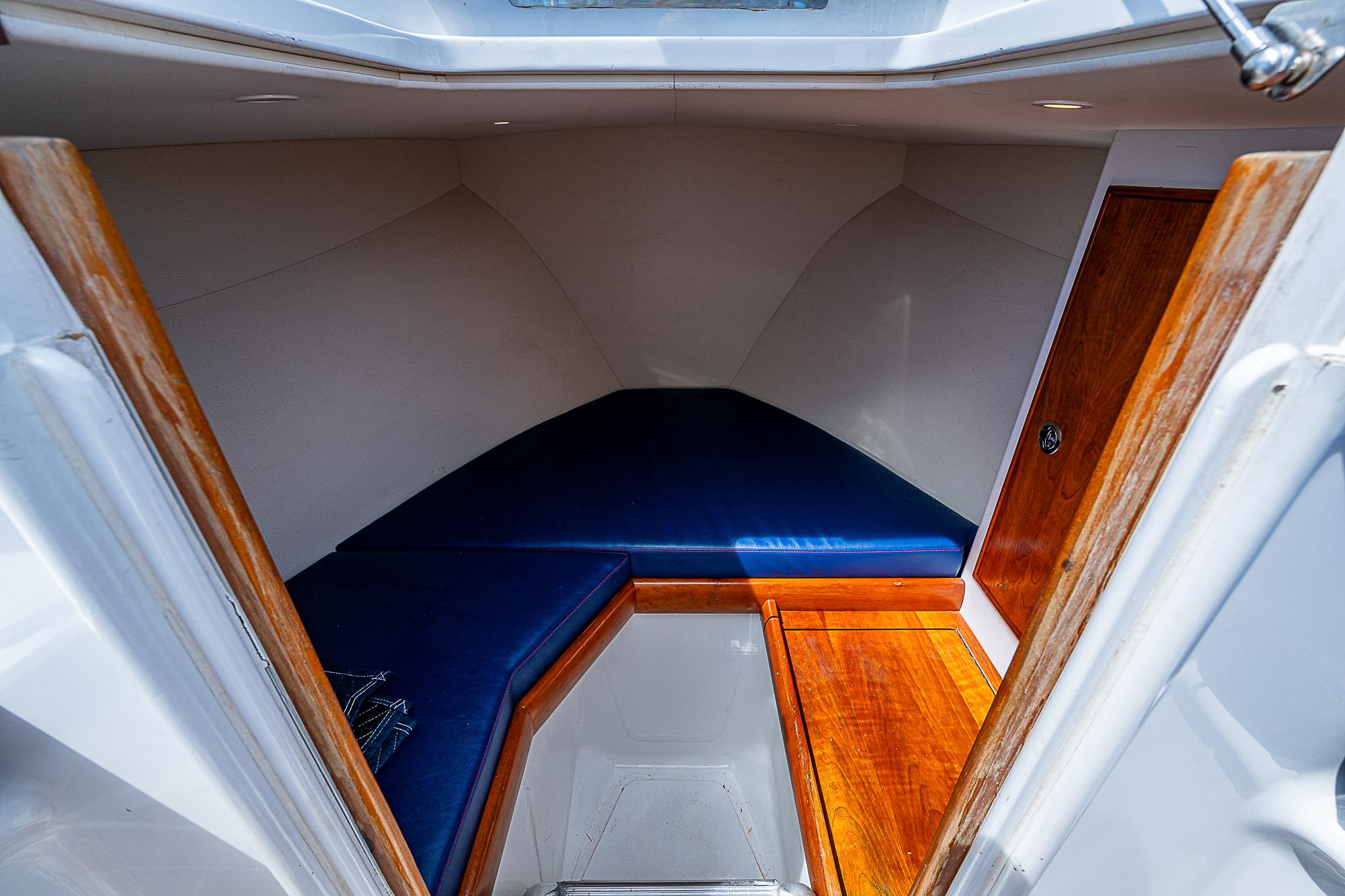 2011 Winter Custom Yachts Custom Carolina photo 13