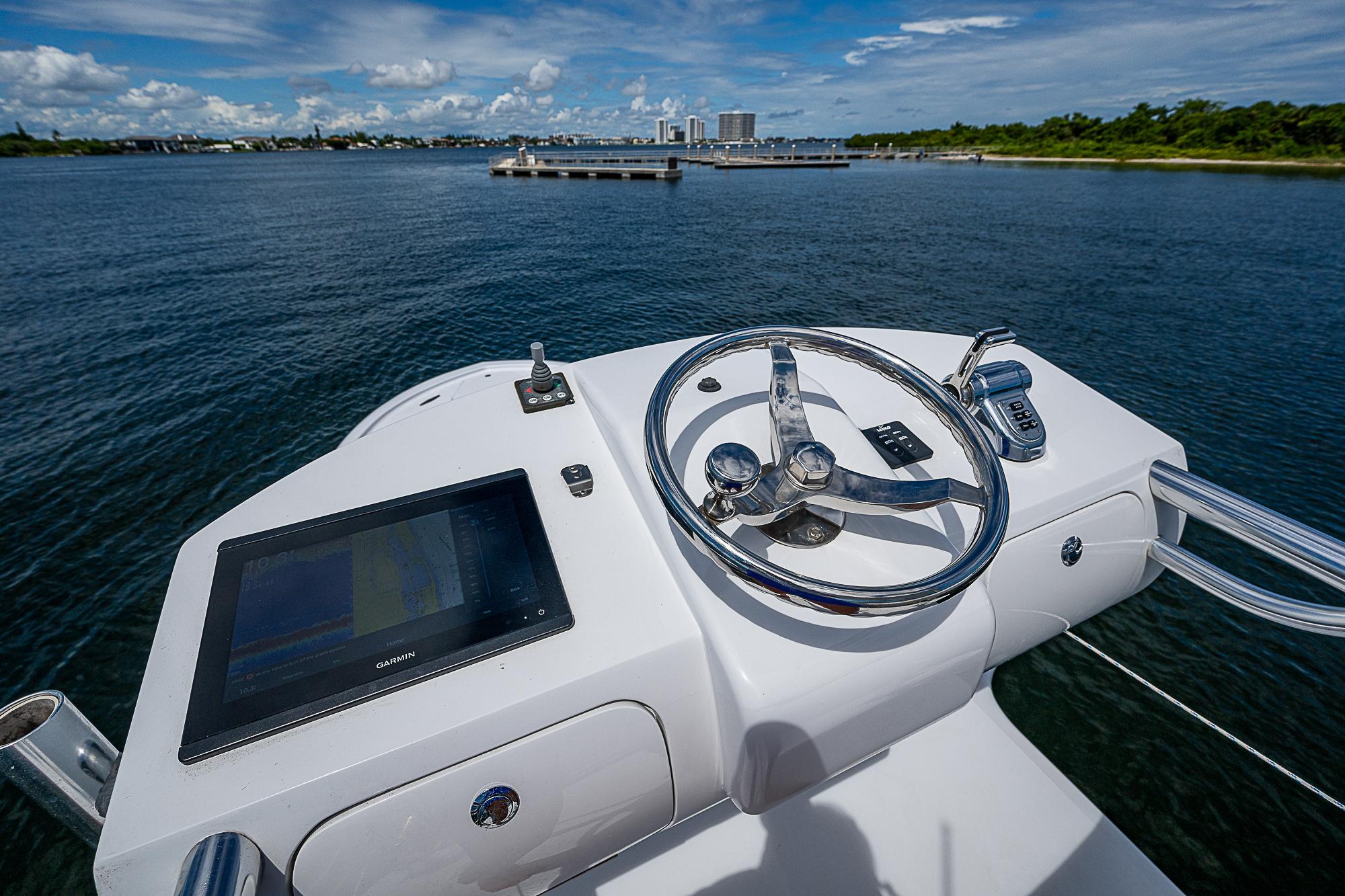 2011 Winter Custom Yachts Custom Carolina photo 16