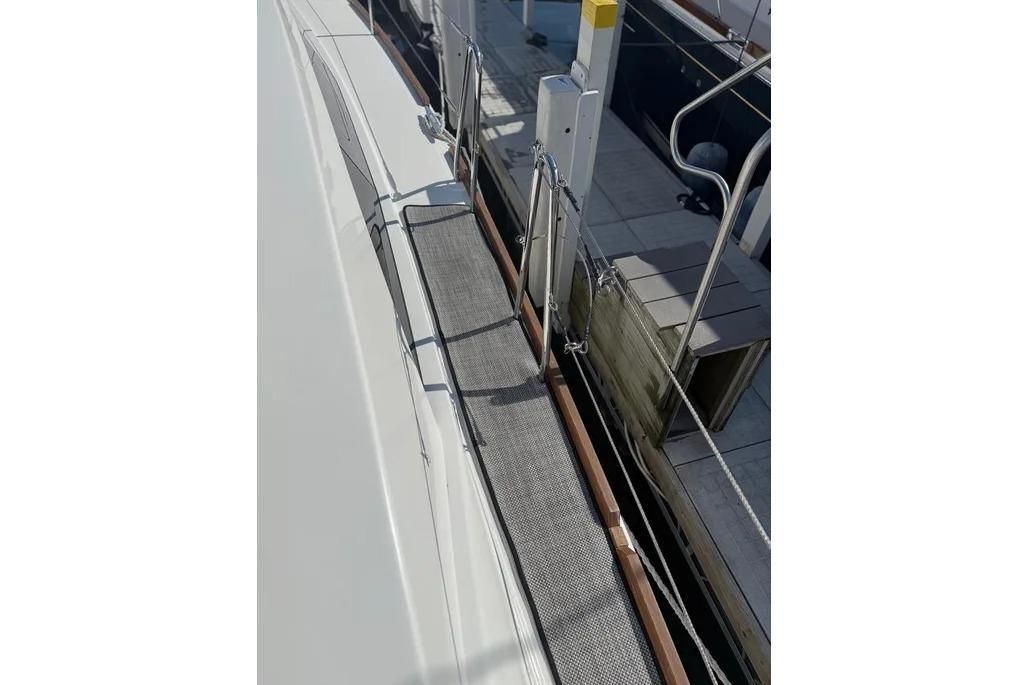 2016 Bavaria Vision 46 photo 15