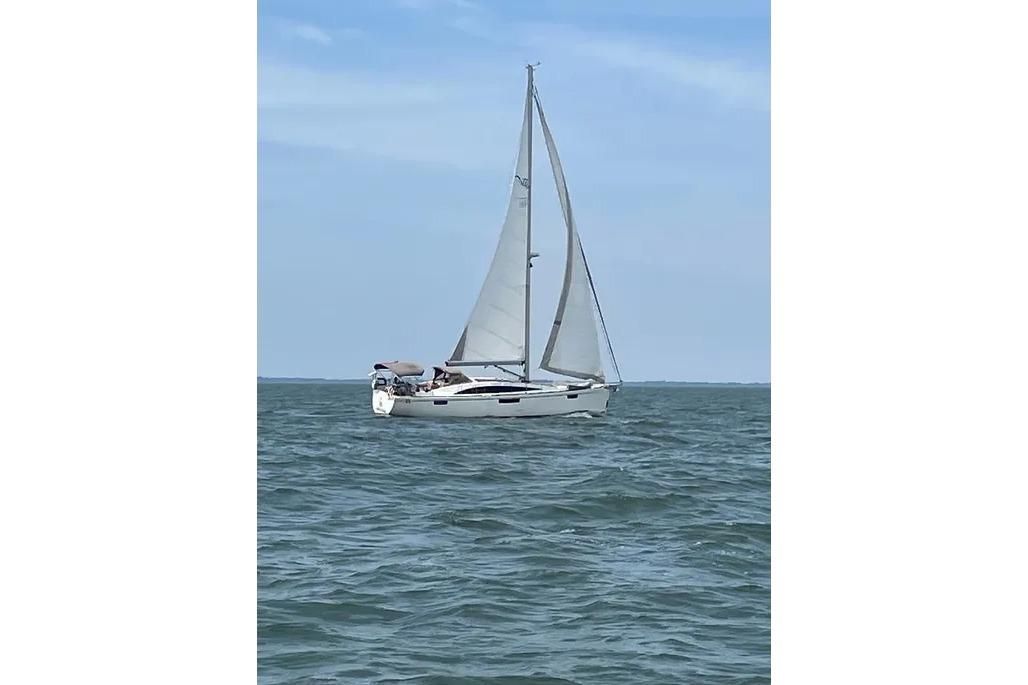 2016 Bavaria Vision 46 photo 16
