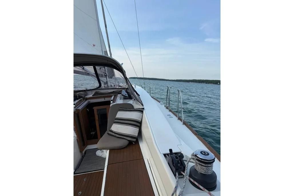 2016 Bavaria Vision 46 photo 22