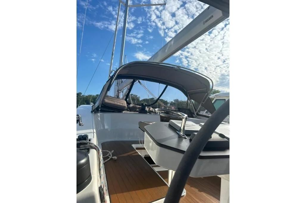 2016 Bavaria Vision 46 photo 32