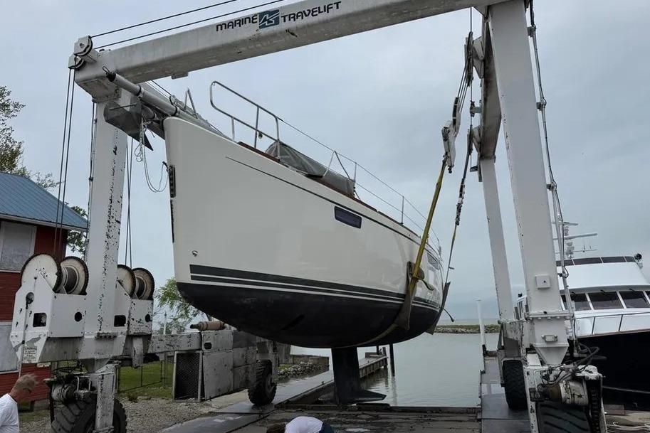 2016 Bavaria Vision 46 photo 34