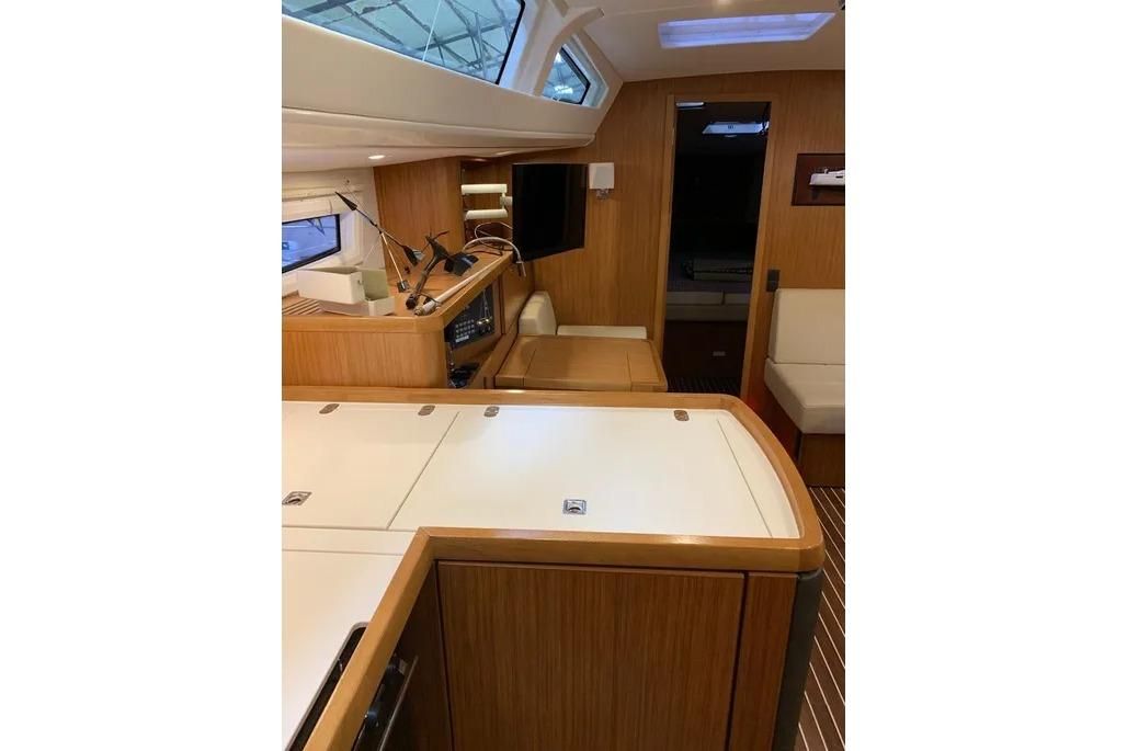 2016 Bavaria Vision 46 photo 46