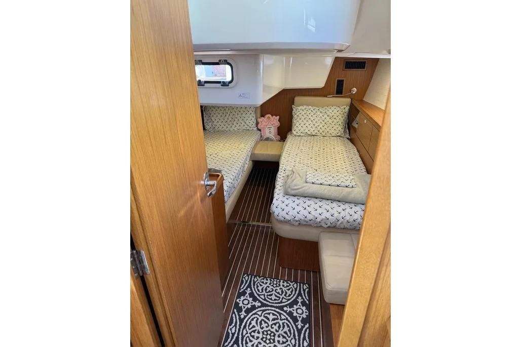 2016 Bavaria Vision 46 photo 47