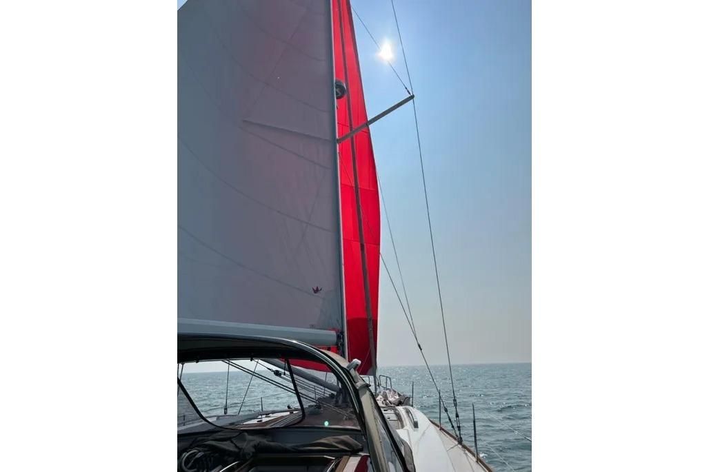2016 Bavaria Vision 46 photo 50