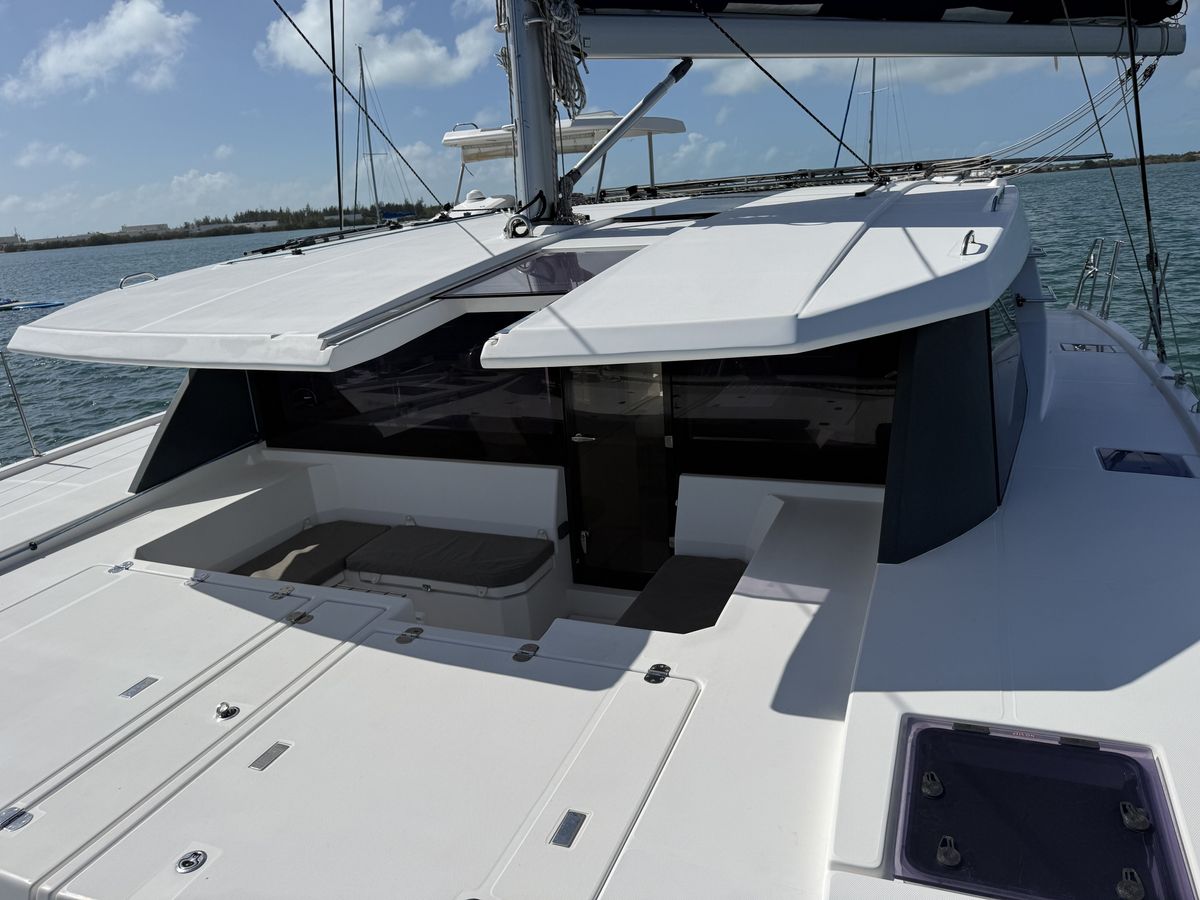 2019 Leopard 45 photo 9
