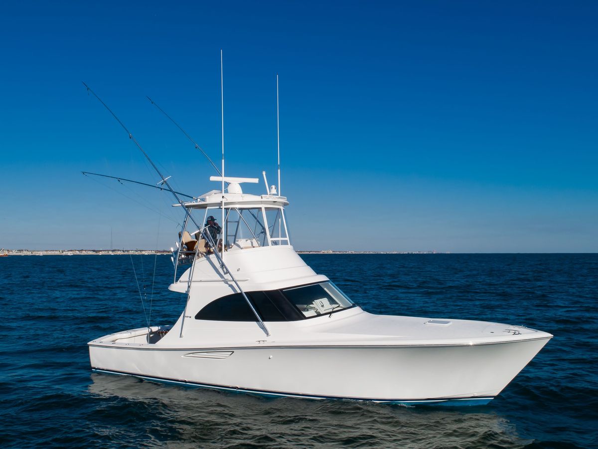 2019 Viking 38 Billfish photo 3