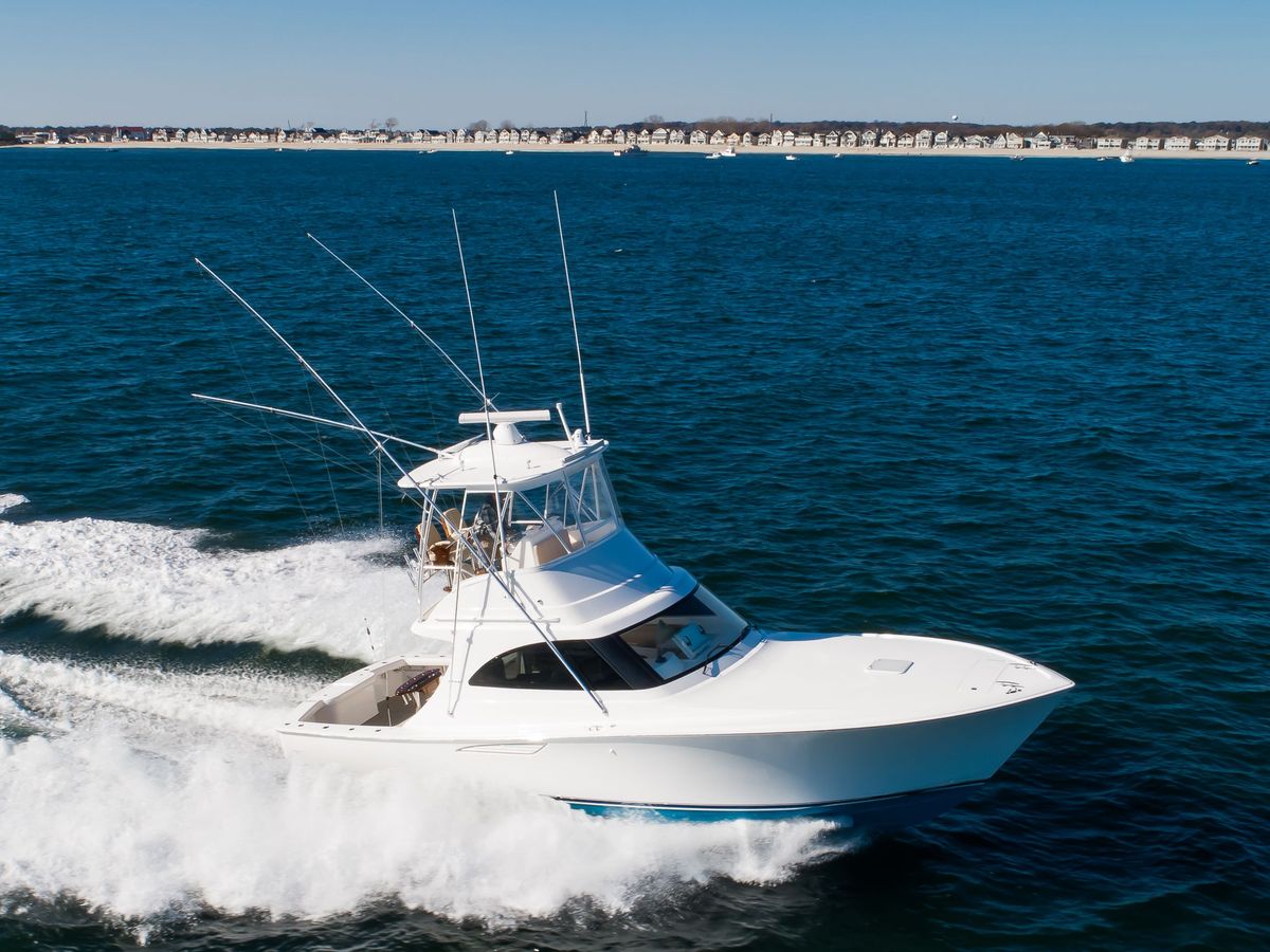 2019 Viking 38 Billfish photo 5