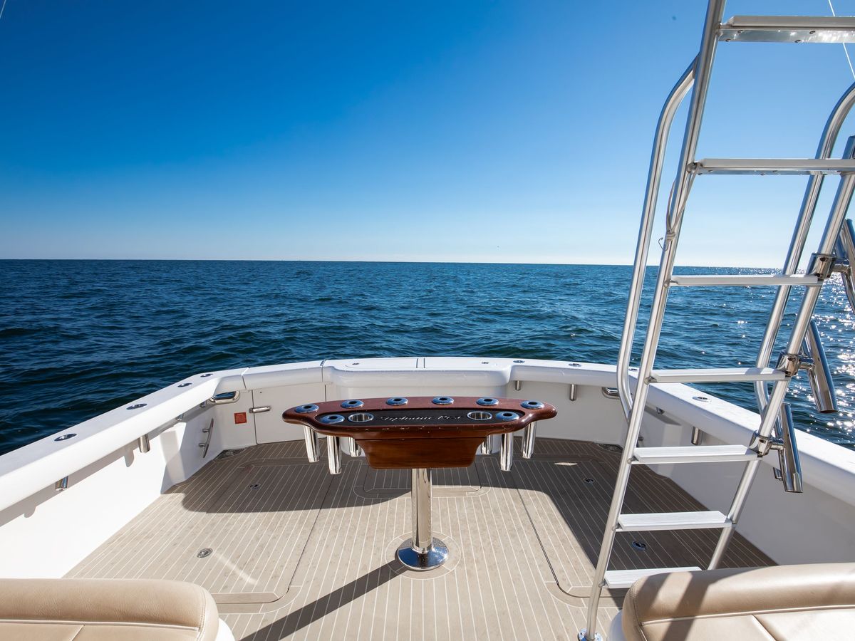 2019 Viking 38 Billfish photo 14