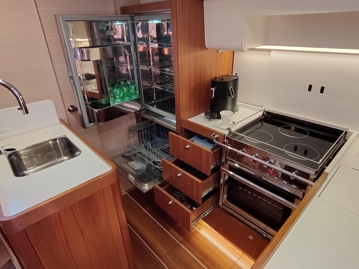 2021 Nautor Swan 48 photo 13