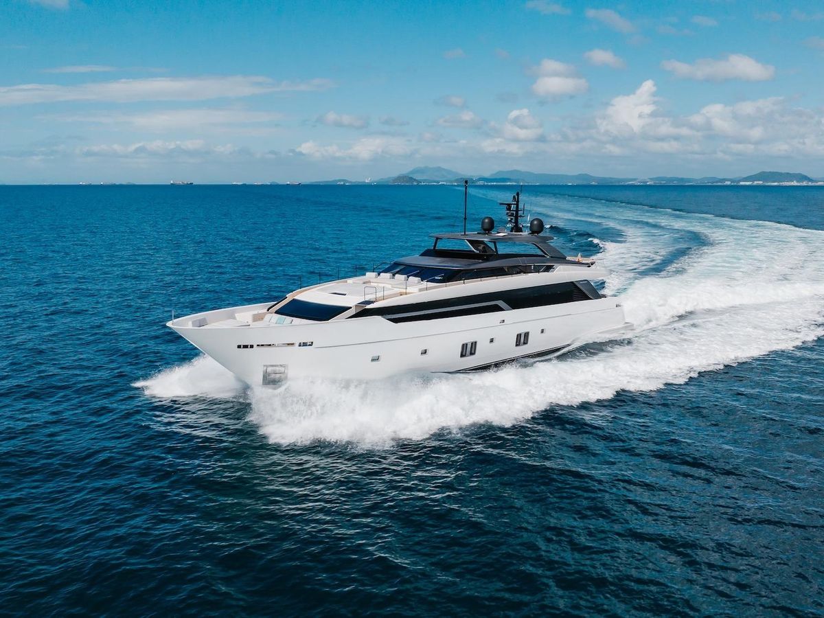 2022 Sanlorenzo sl120a