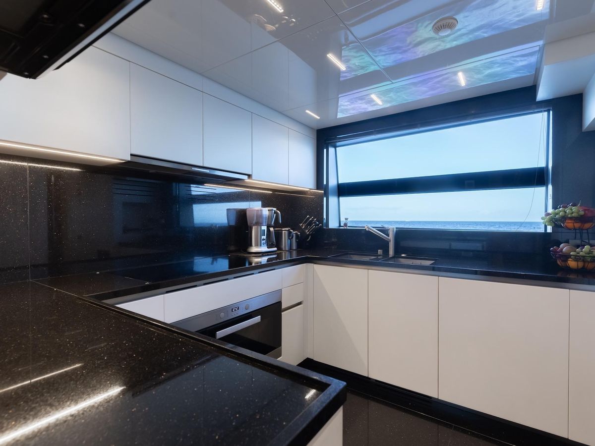 2022 Sanlorenzo sl120a photo 21
