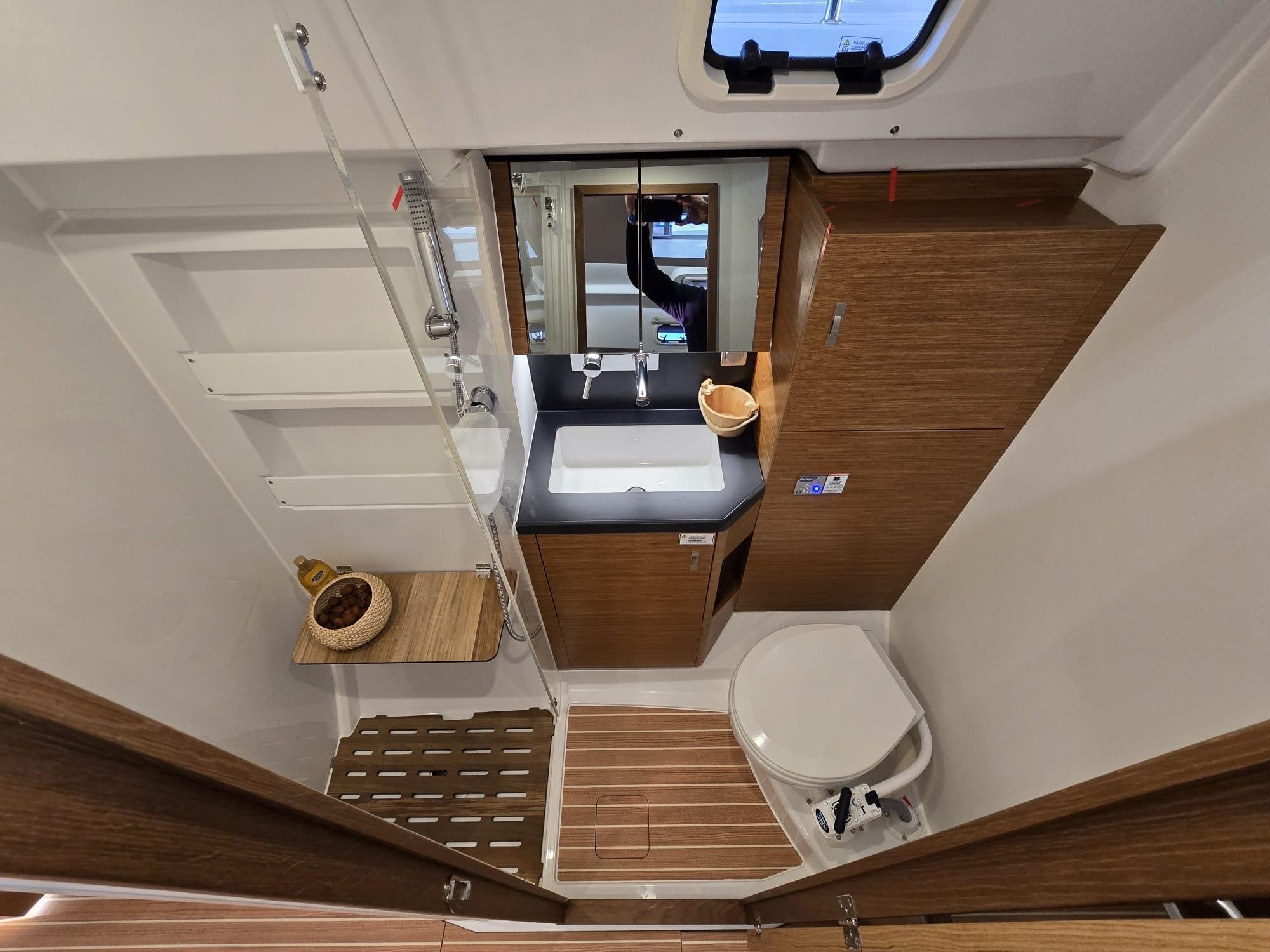 2024 Hanse 360 photo 13