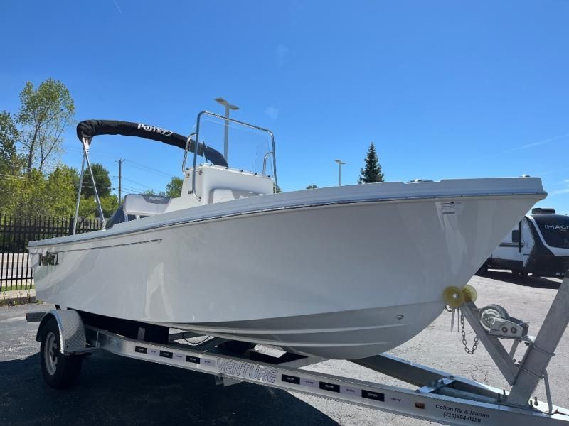2025 Parker 18SE Center Console