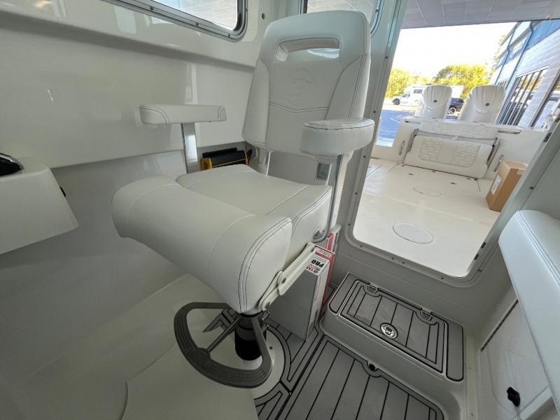 2026 Parker 2420 SC - 247 Explorer photo 26