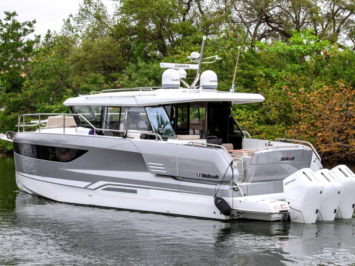 2026 Wellcraft 44 Explorer photo 7