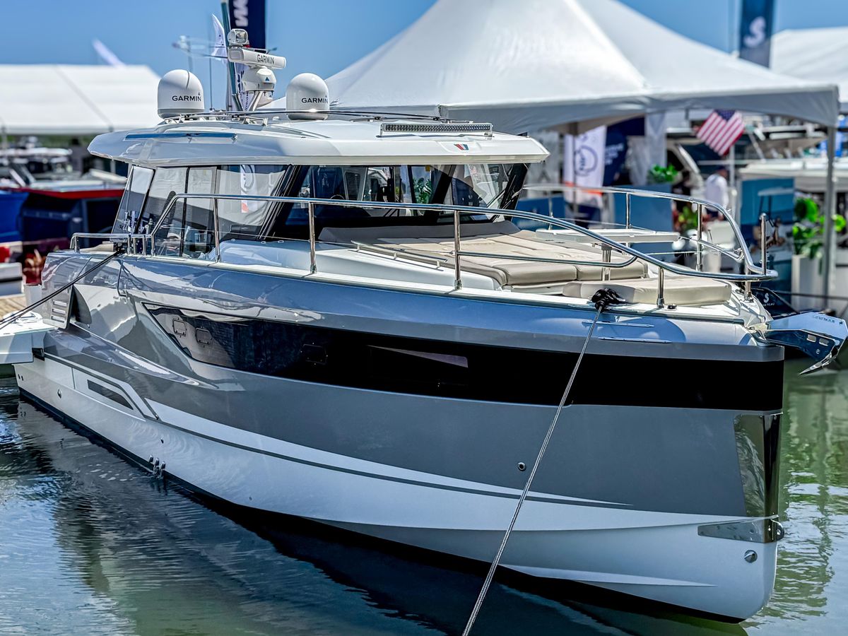 2026 Wellcraft 44 Explorer photo 8