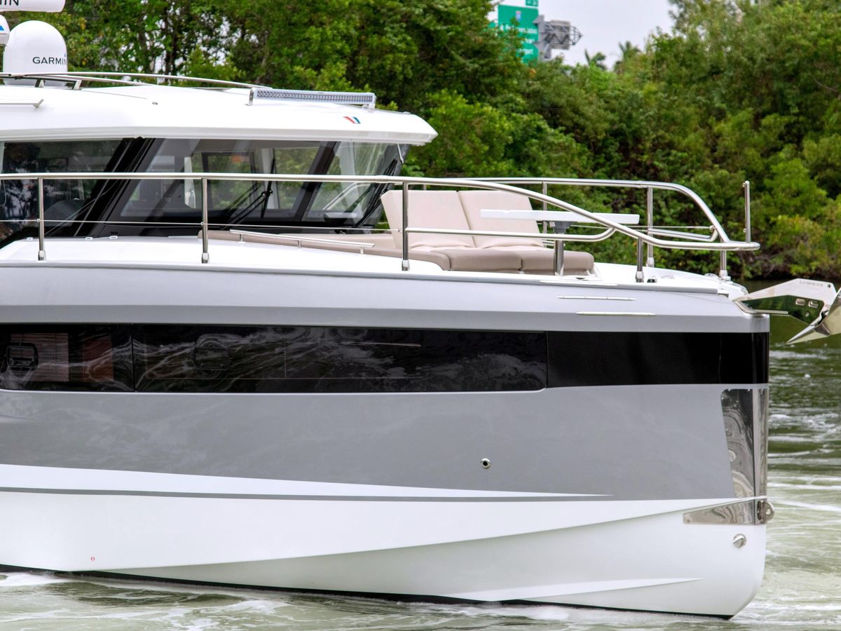 2026 Wellcraft 44 Explorer photo 46
