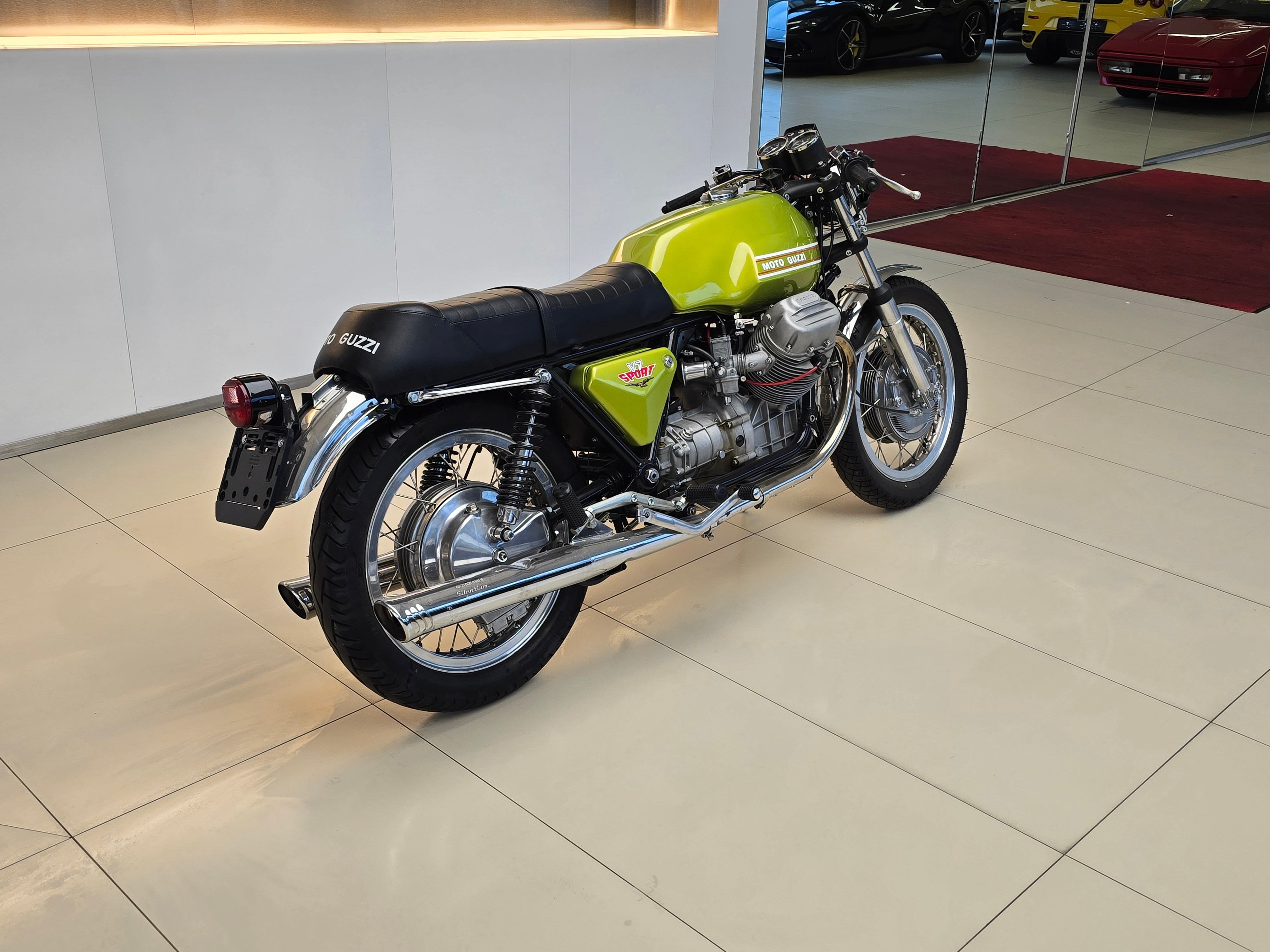 1972 MOTO GUZZI V7 Sport photo 4