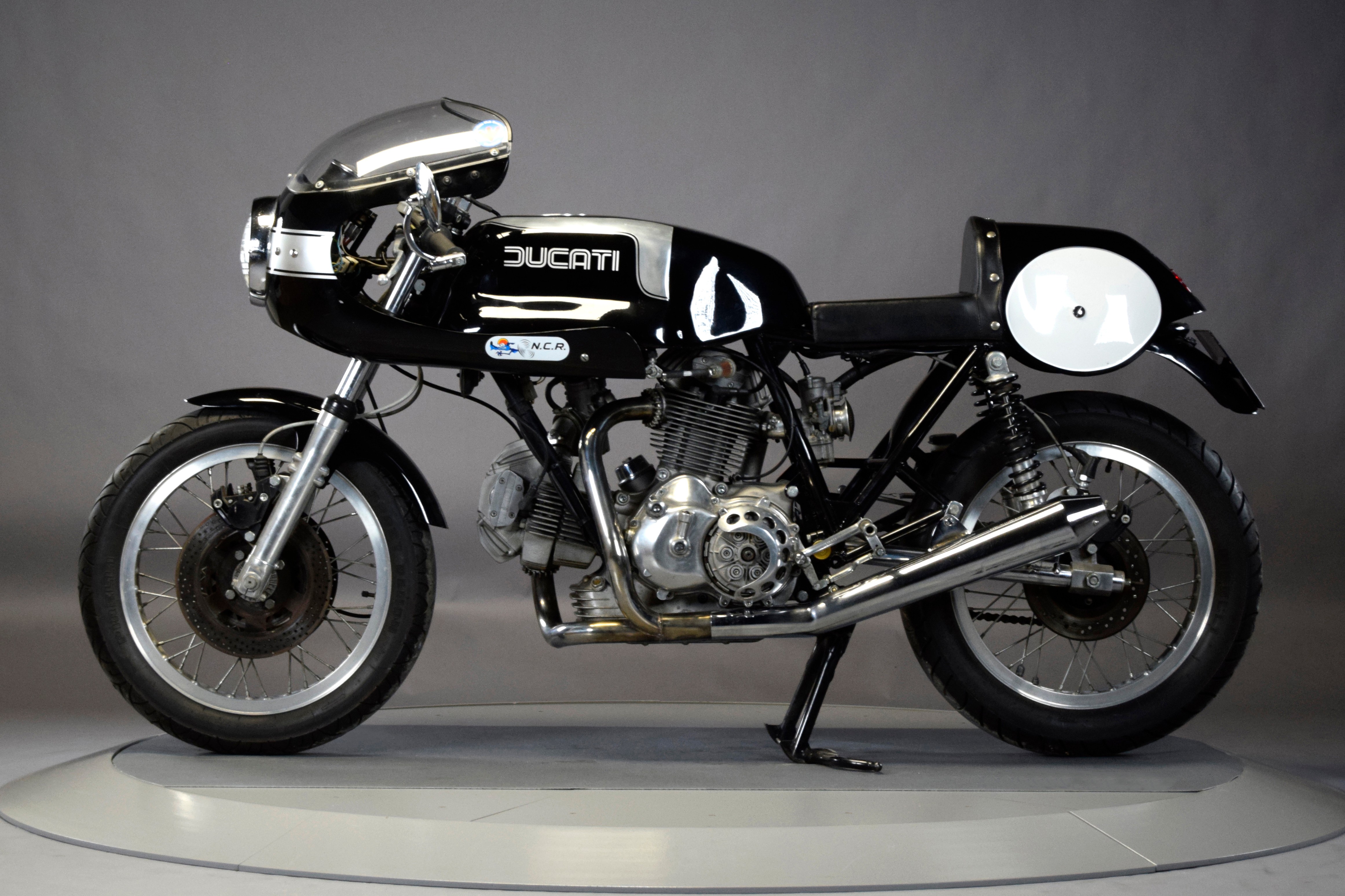 1984 DUCATI 900 S2 SPECIAL NCR Sassi photo 2