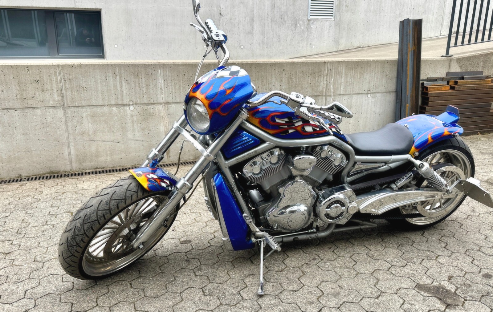 2004 HARLEY-DAVIDSON CVO Harley V-Rod VRSCA 2004 – Rick’s Custom – 280er – KessTech