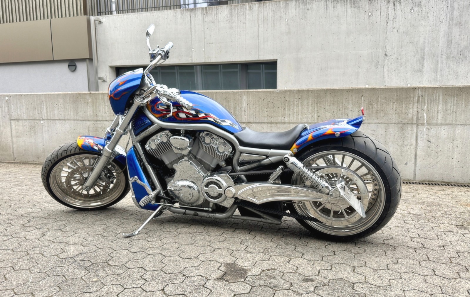 2004 HARLEY-DAVIDSON CVO Harley V-Rod VRSCA 2004 – Rick’s Custom – 280er – KessTech photo 2
