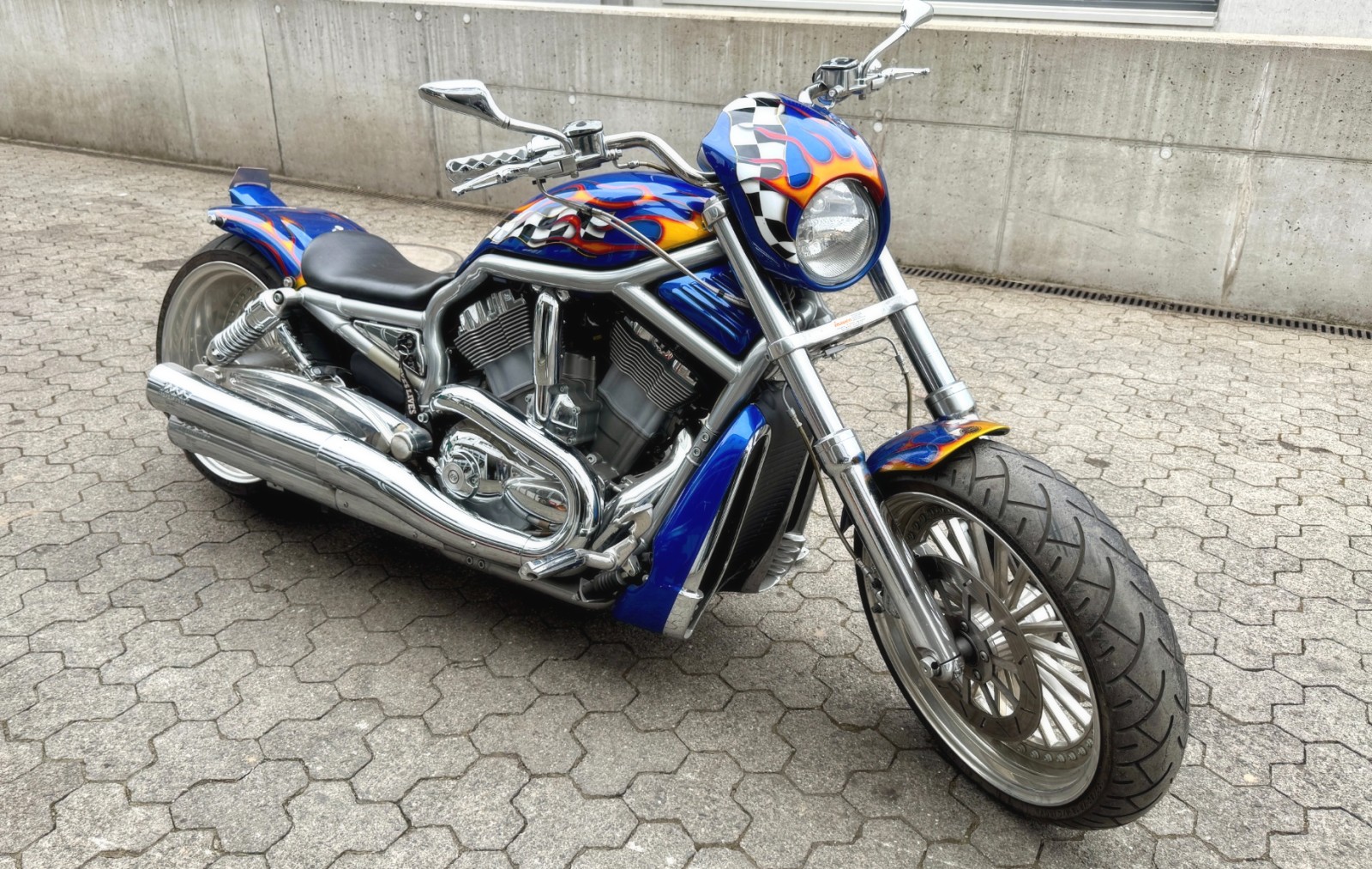 2004 HARLEY-DAVIDSON CVO Harley V-Rod VRSCA 2004 – Rick’s Custom – 280er – KessTech photo 3