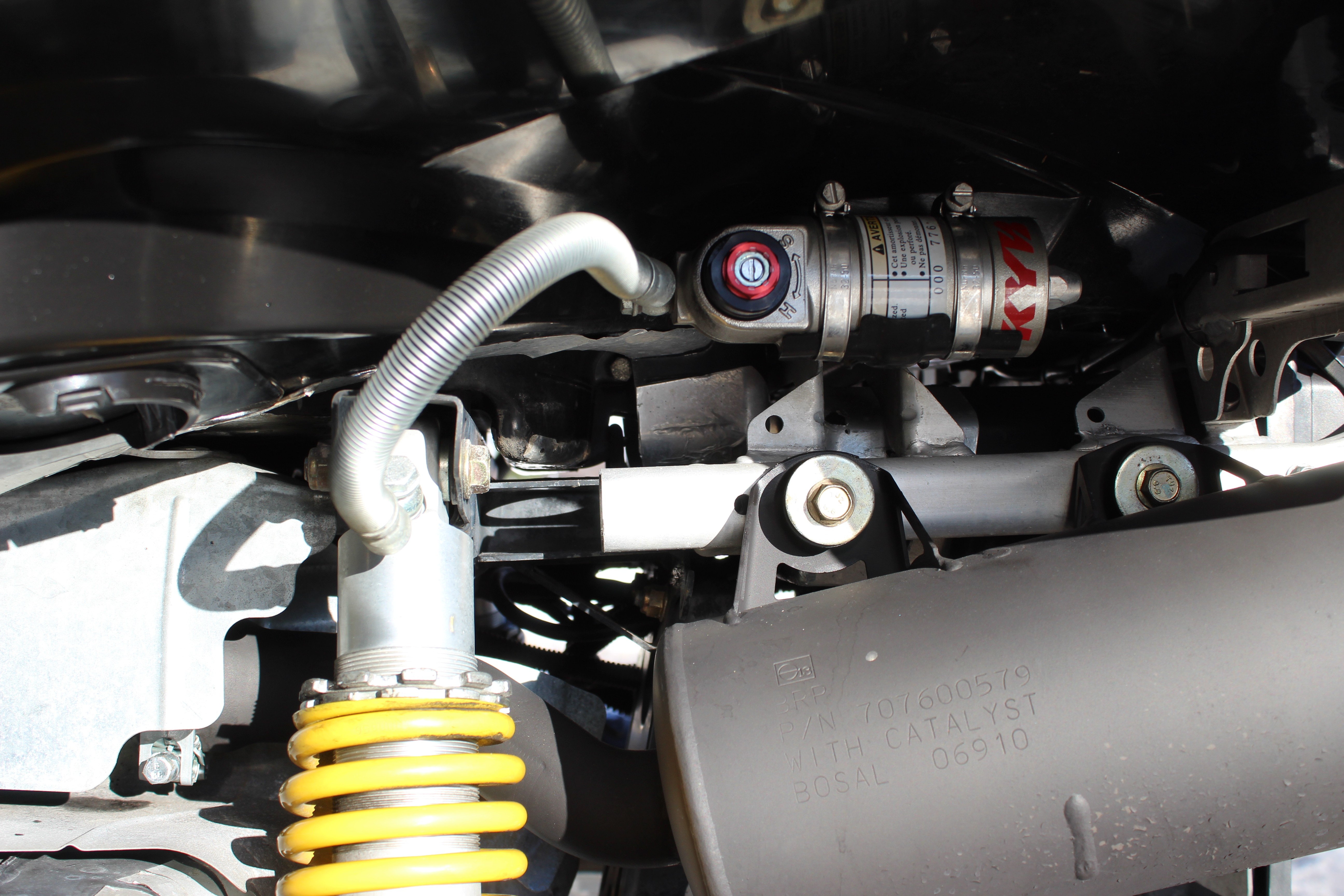 2010 CAN-AM Renegade Renegade 800R 4x4 photo 6