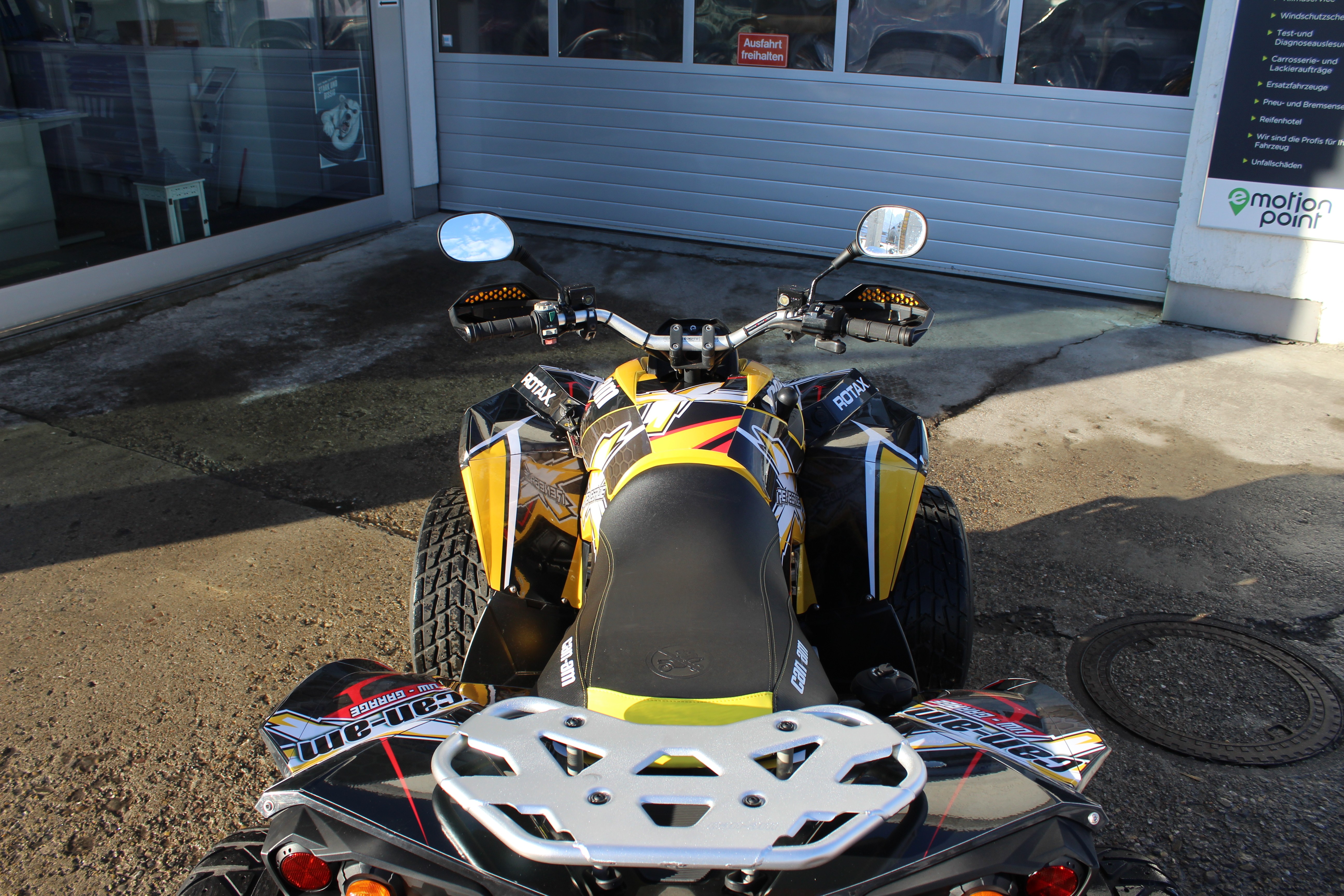 2010 CAN-AM Renegade Renegade 800R 4x4 photo 8