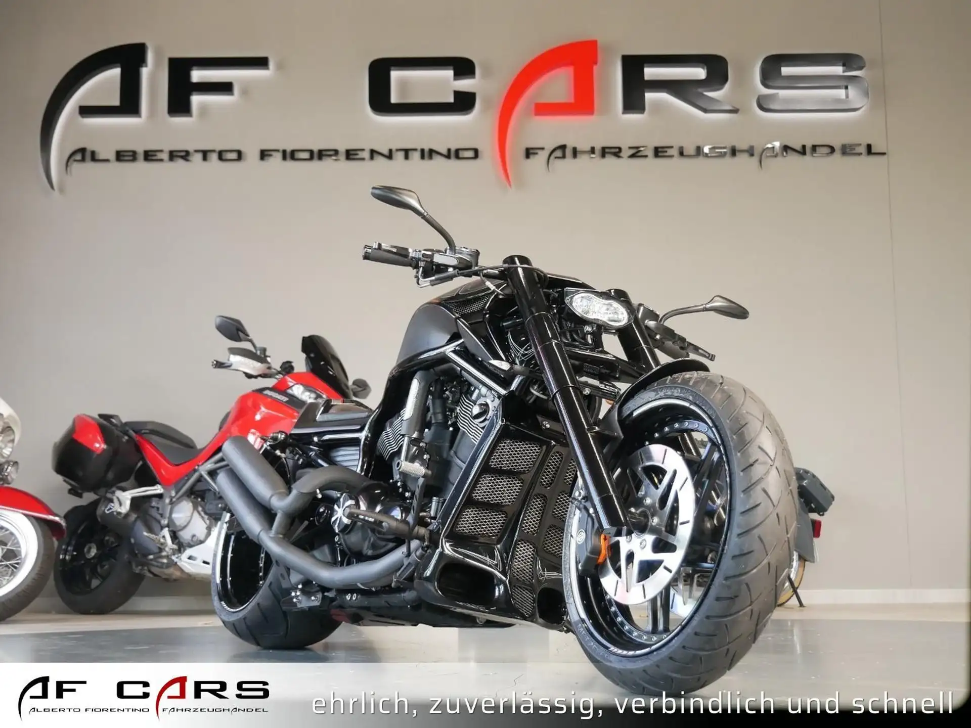 2012 Harley-Davidson Night Rod Night Rod Special 5HD Custom Extreme Komplettumbau photo 2