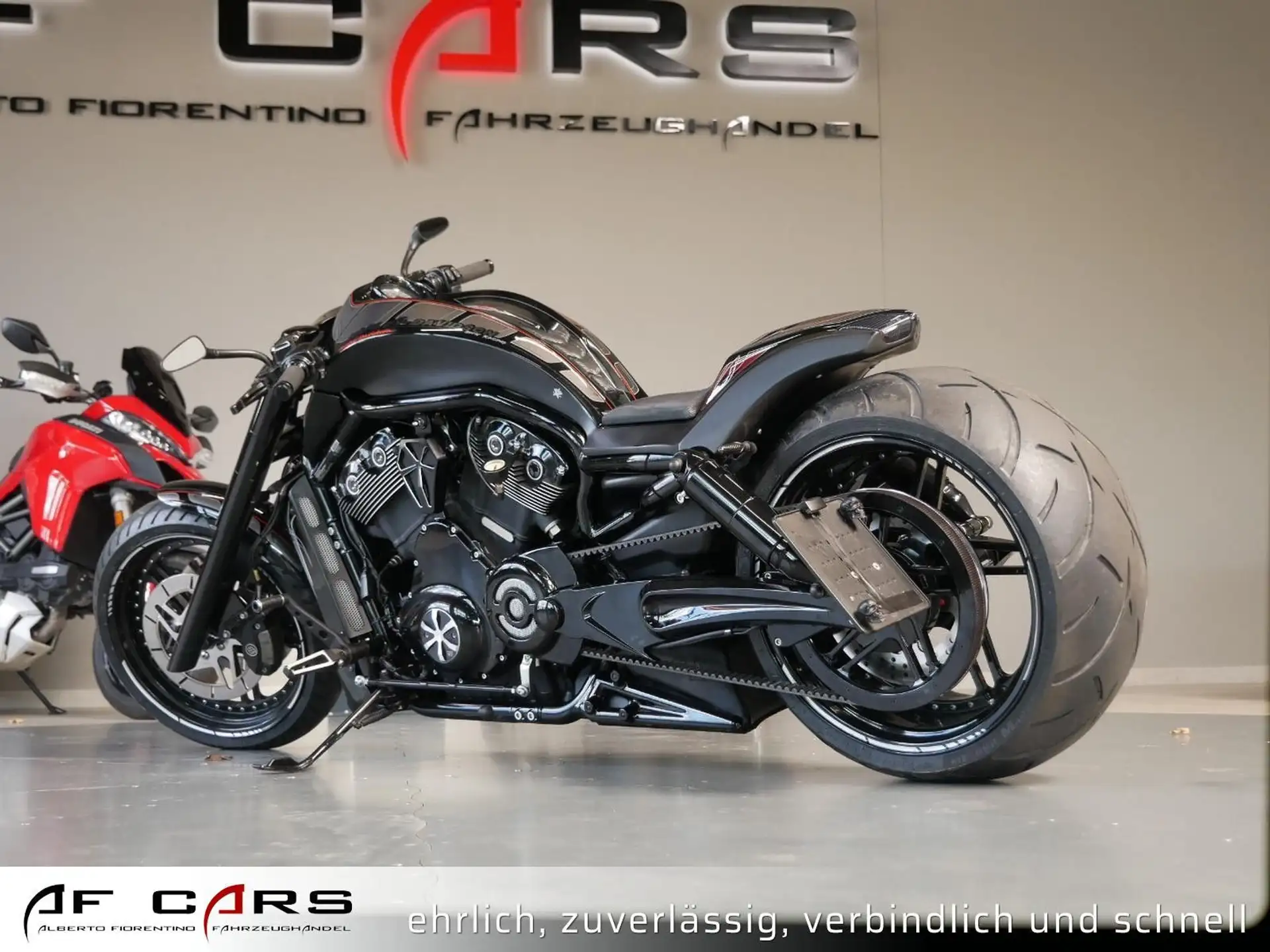 2012 Harley-Davidson Night Rod Night Rod Special 5HD Custom Extreme Komplettumbau photo 7
