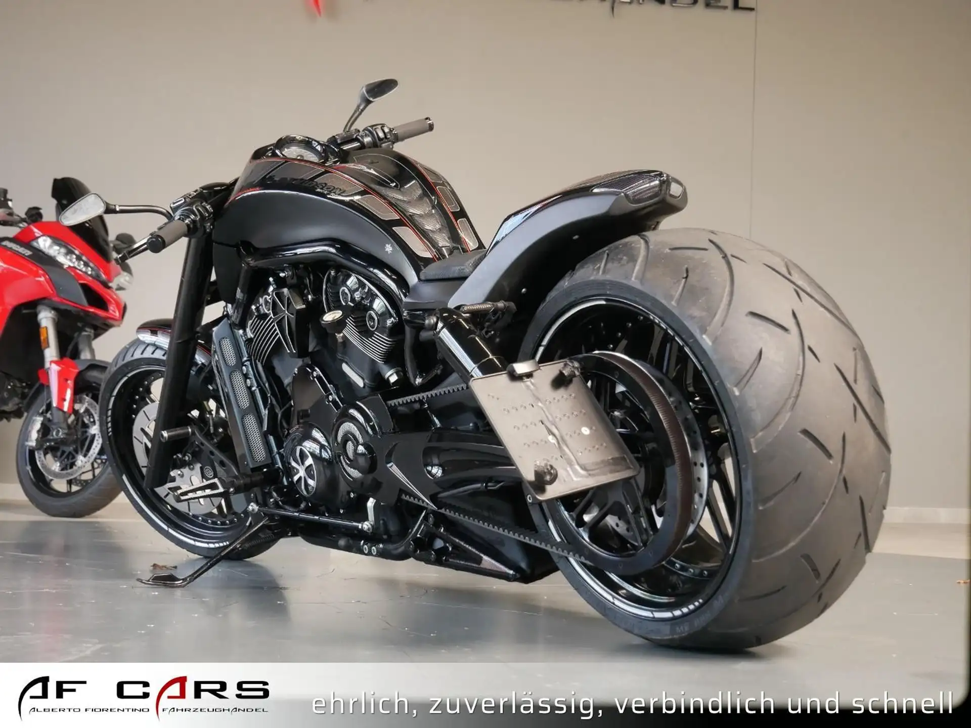 2012 Harley-Davidson Night Rod Night Rod Special 5HD Custom Extreme Komplettumbau photo 8