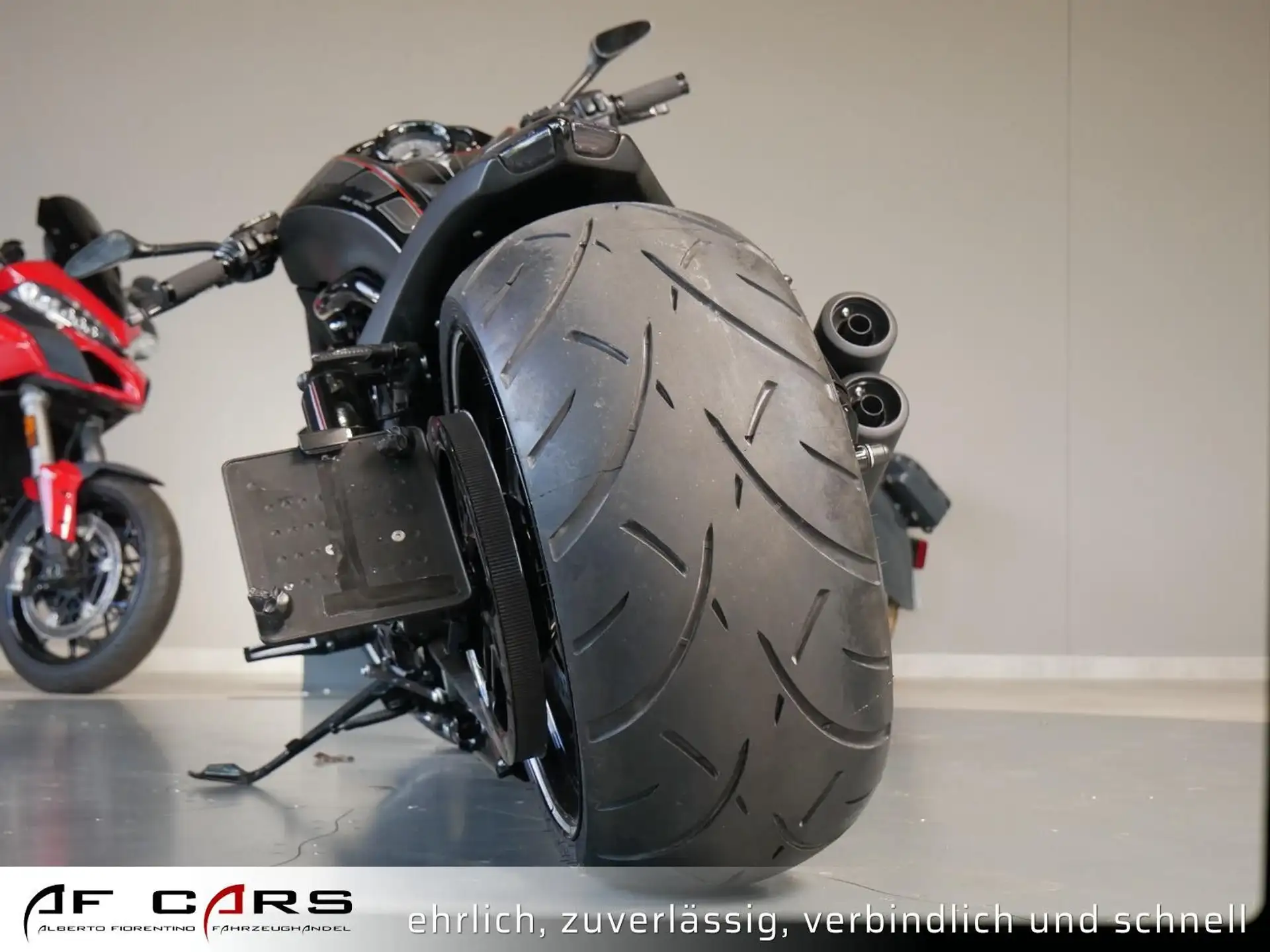 2012 Harley-Davidson Night Rod Night Rod Special 5HD Custom Extreme Komplettumbau photo 10