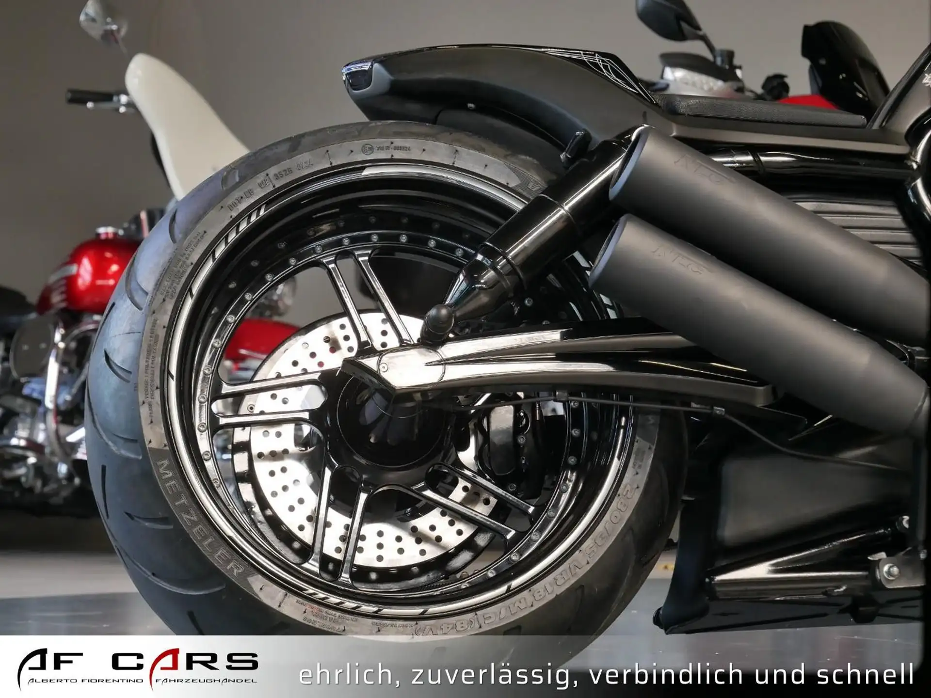 2012 Harley-Davidson Night Rod Night Rod Special 5HD Custom Extreme Komplettumbau photo 15