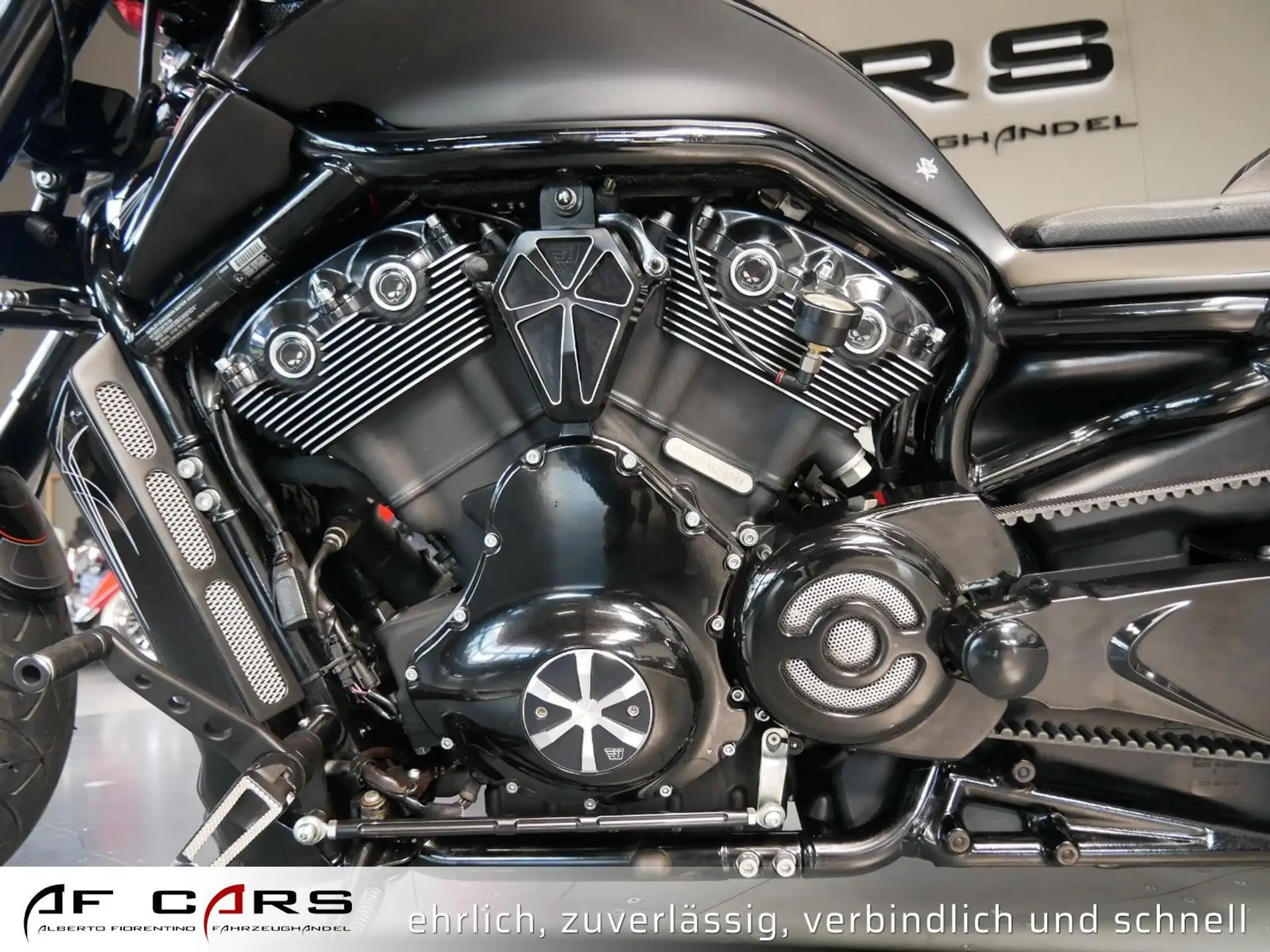 2012 Harley-Davidson Night Rod Night Rod Special 5HD Custom Extreme Komplettumbau photo 33