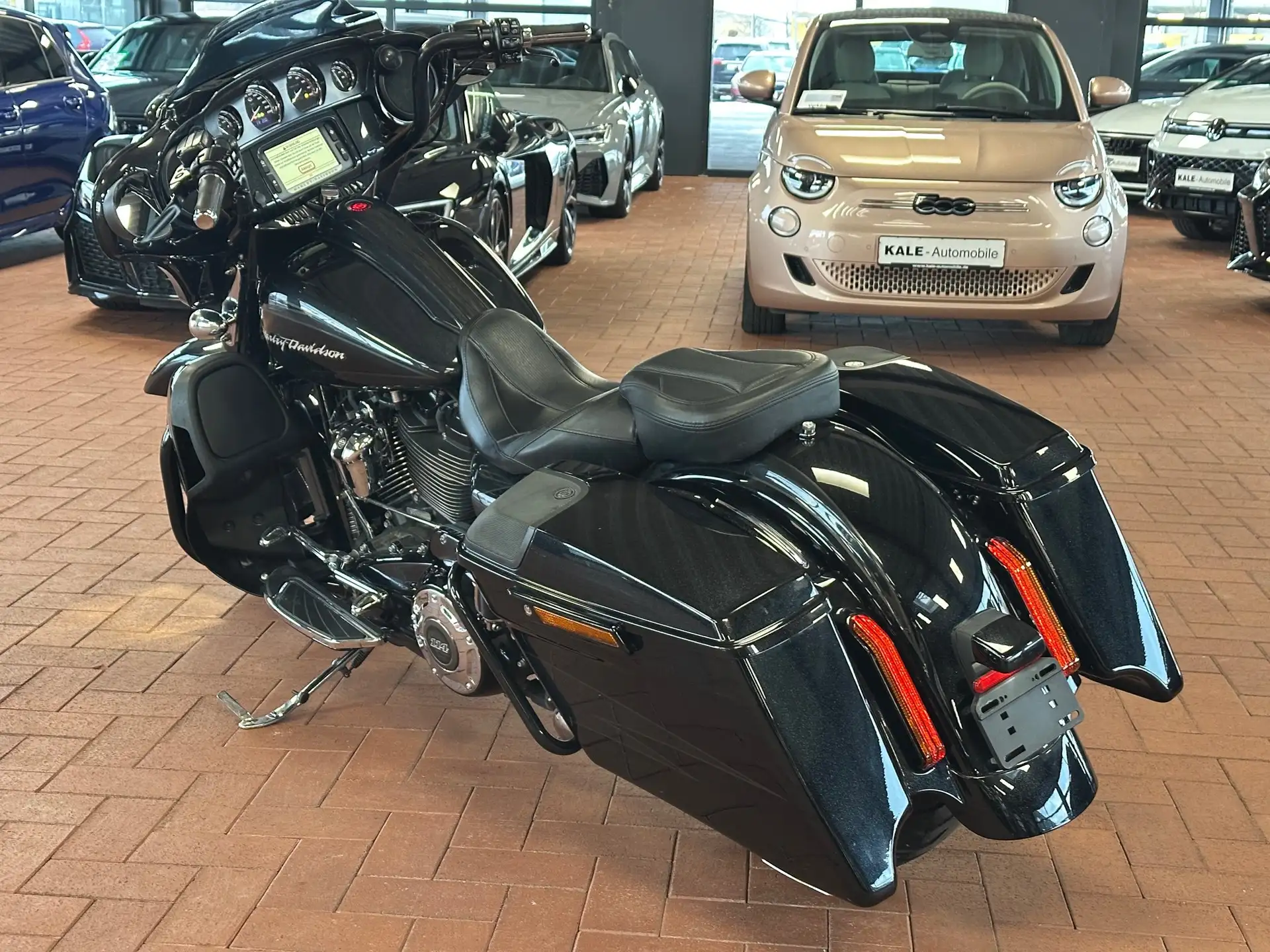2017 Harley-Davidson Street Glide *CVO*Deutsches Modell* photo 7