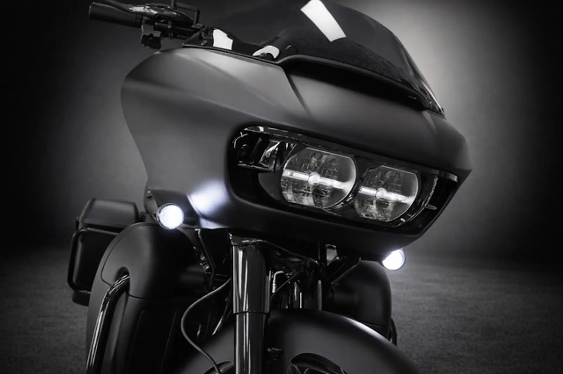 2018 Harley-Davidson Road Glide CVO SPECIAL*MATTLACK*LED*21-ZOLL*NAVI photo 9