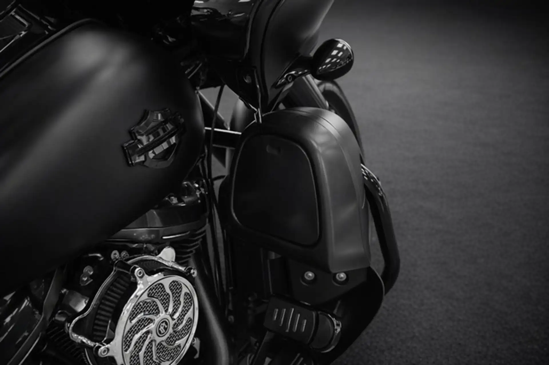 2018 Harley-Davidson Road Glide CVO SPECIAL*MATTLACK*LED*21-ZOLL*NAVI photo 11