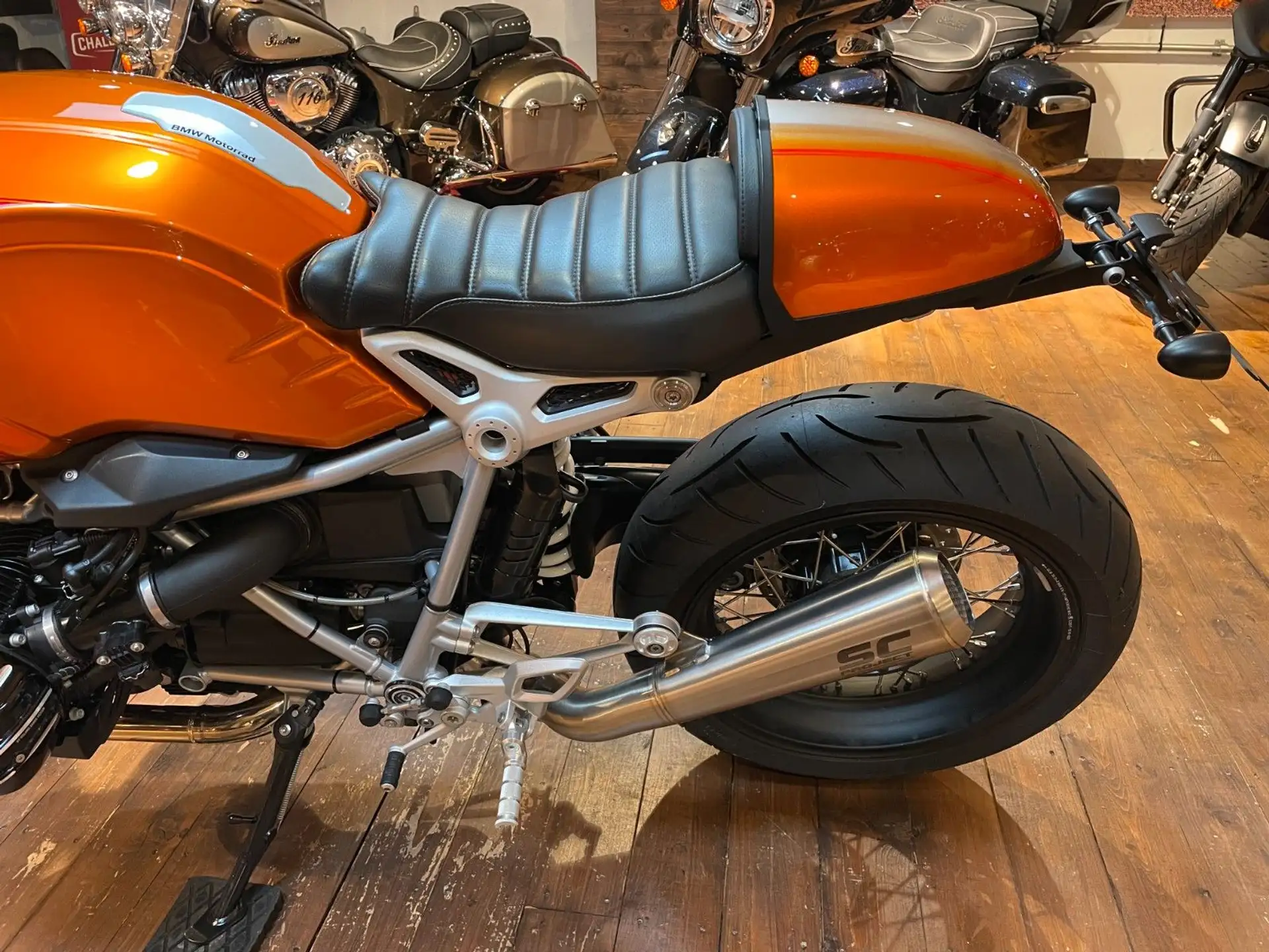 2020 BMW R nineT Racer "Roland Sands" 250€/4,99% photo 9