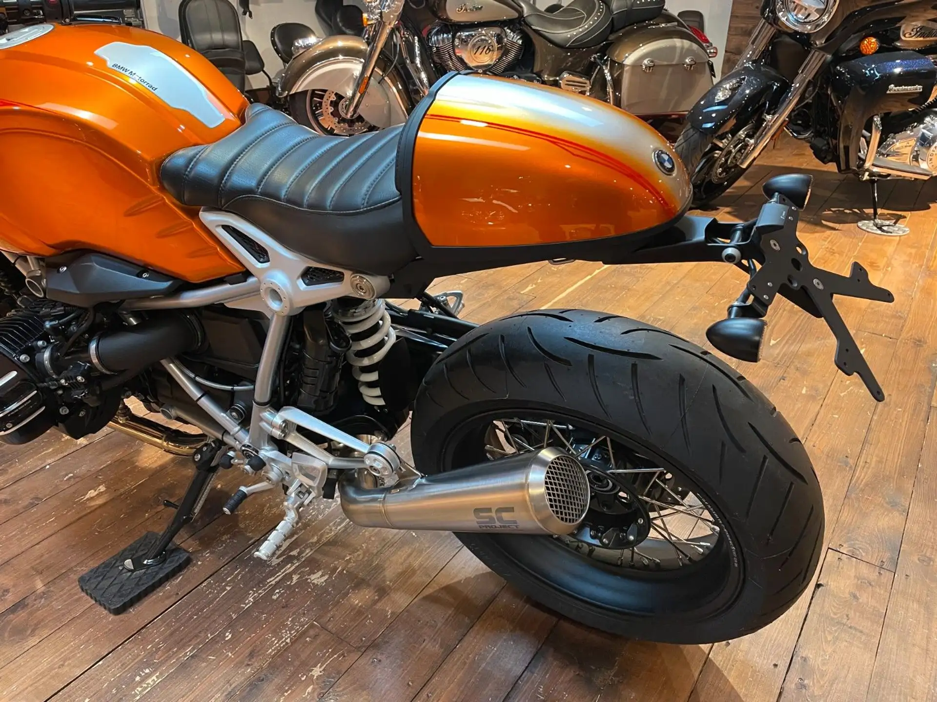 2020 BMW R nineT Racer "Roland Sands" 250€/4,99% photo 10