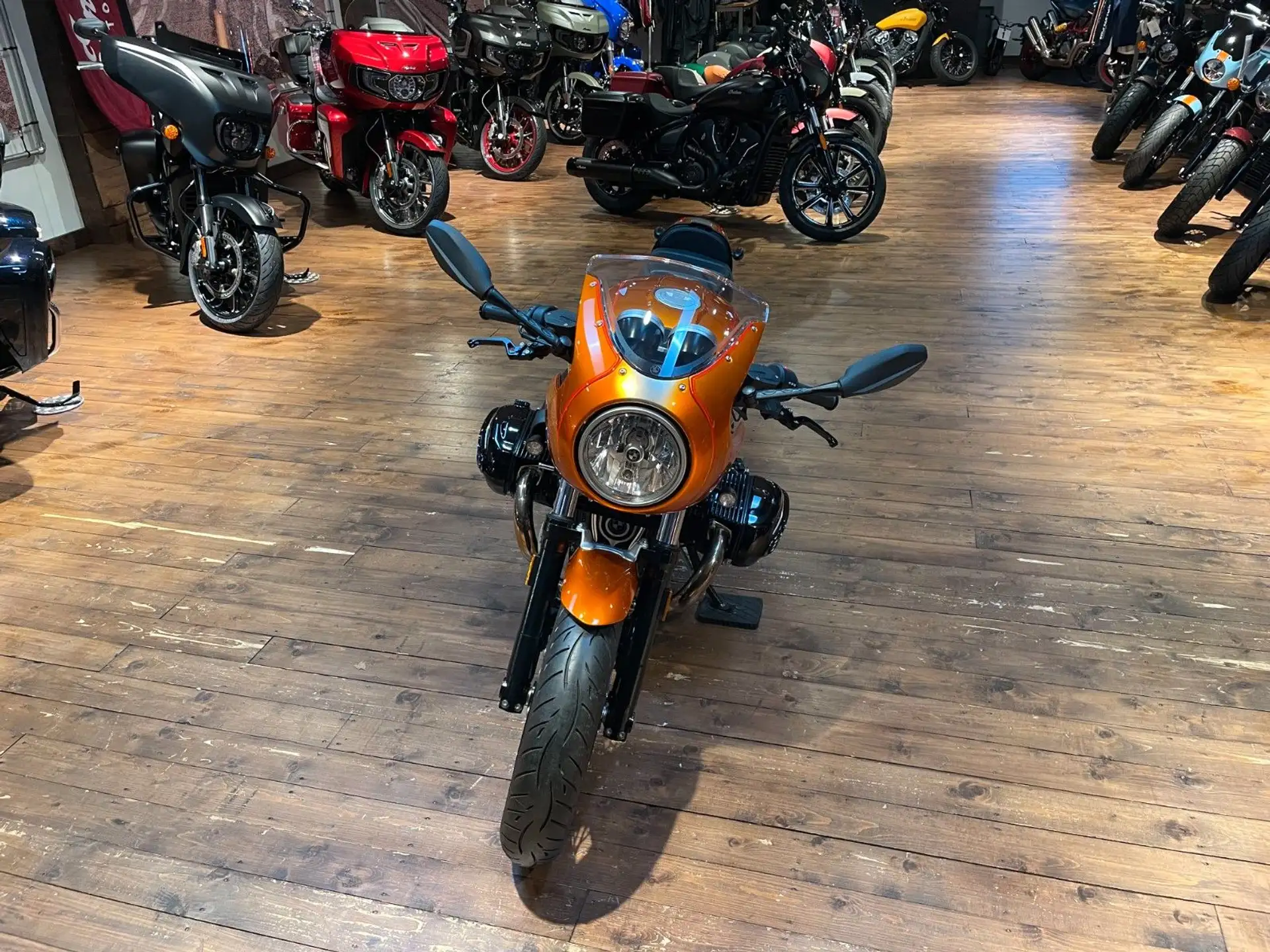 2020 BMW R nineT Racer "Roland Sands" 250€/4,99% photo 27