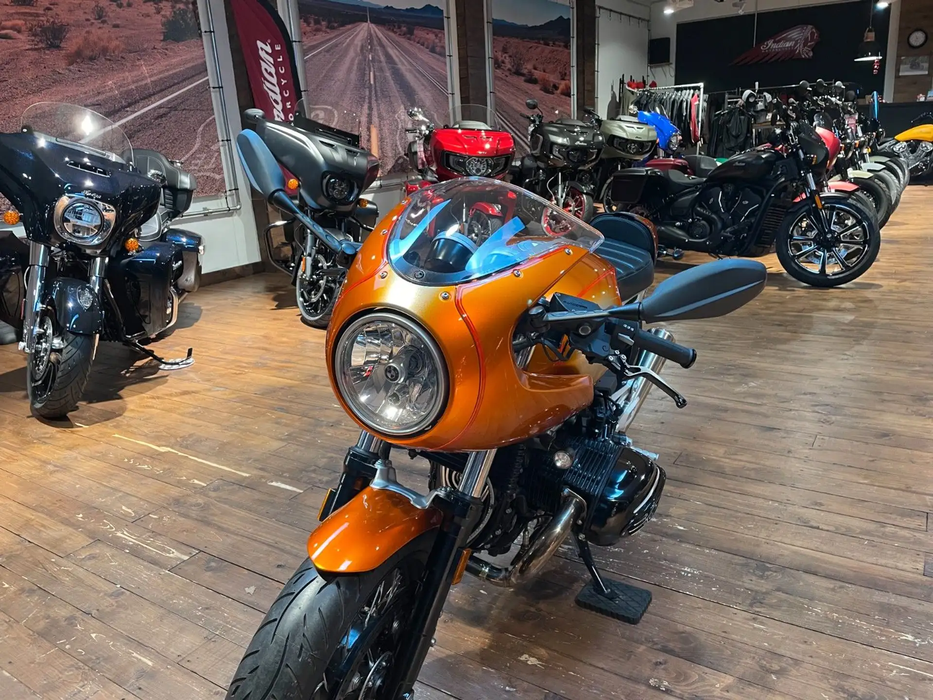 2020 BMW R nineT Racer "Roland Sands" 250€/4,99% photo 28